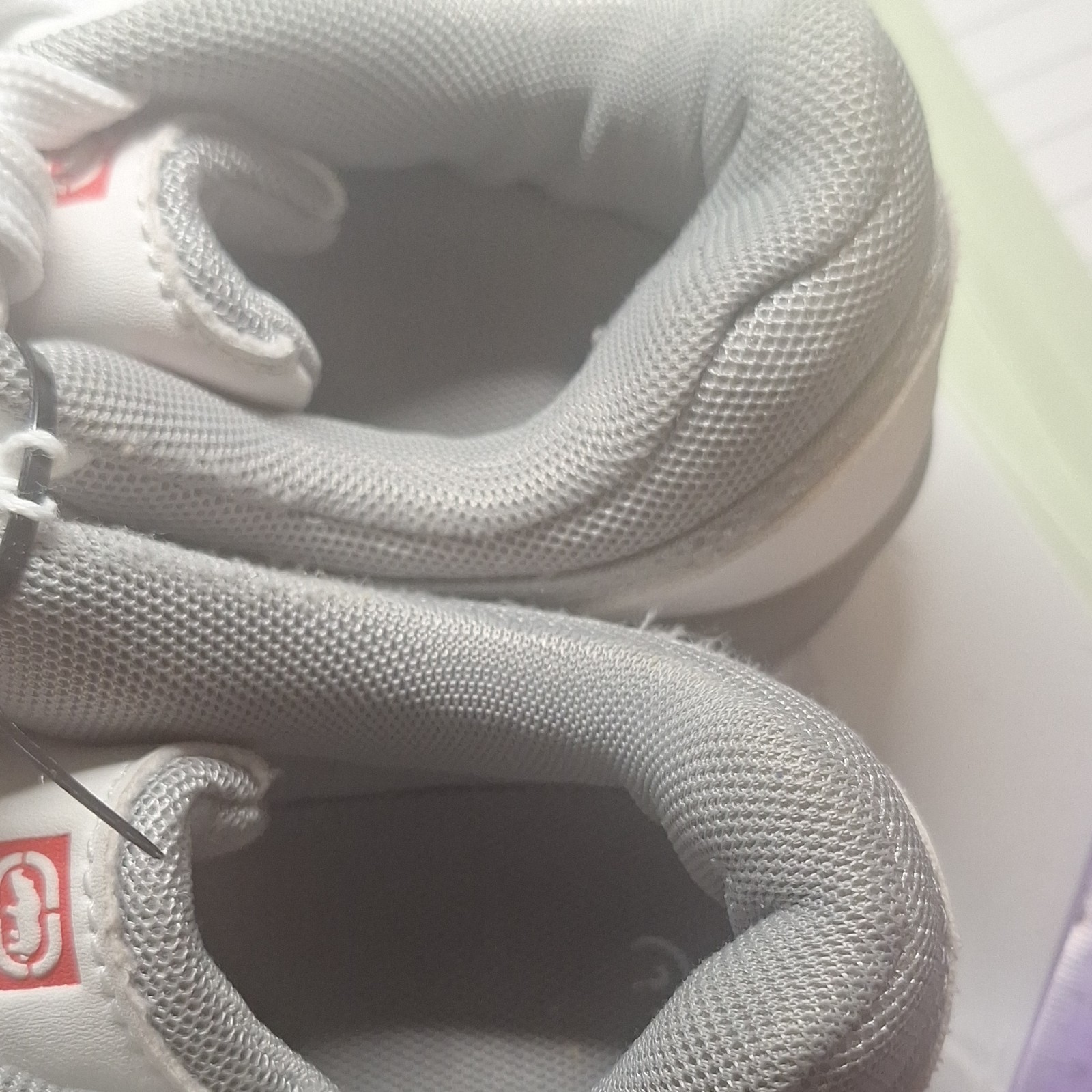 Ecko unltd. Boys White/Gray Low Top Lace-Up Sneakers US 2 Medium