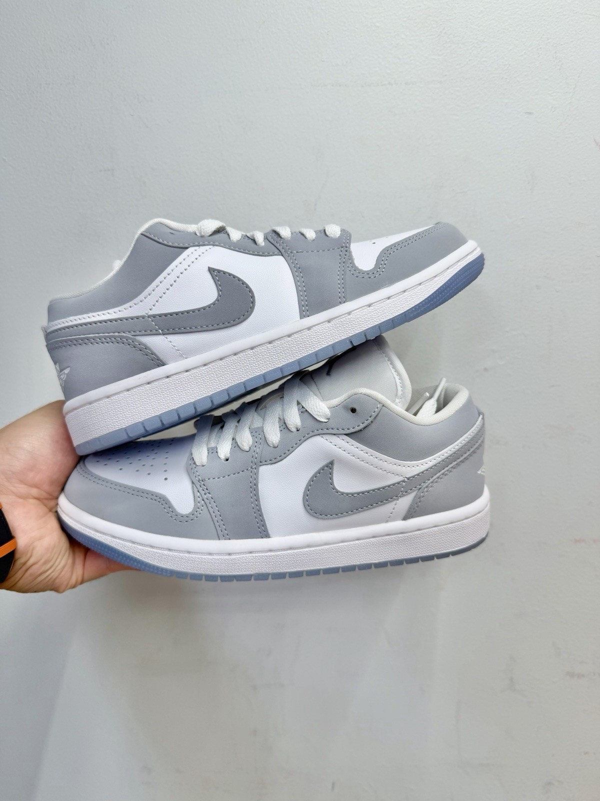 Air Jordan 1 Low White Wolf Grey DC0774-105 Women’s Size 5