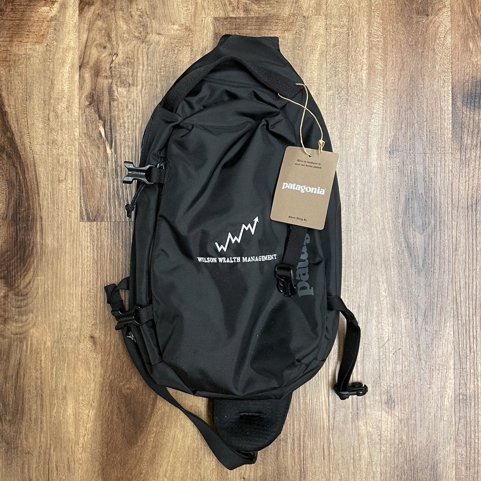 Patagonia 8L Atom Sling Bag Backpack Crossbody Bag Black