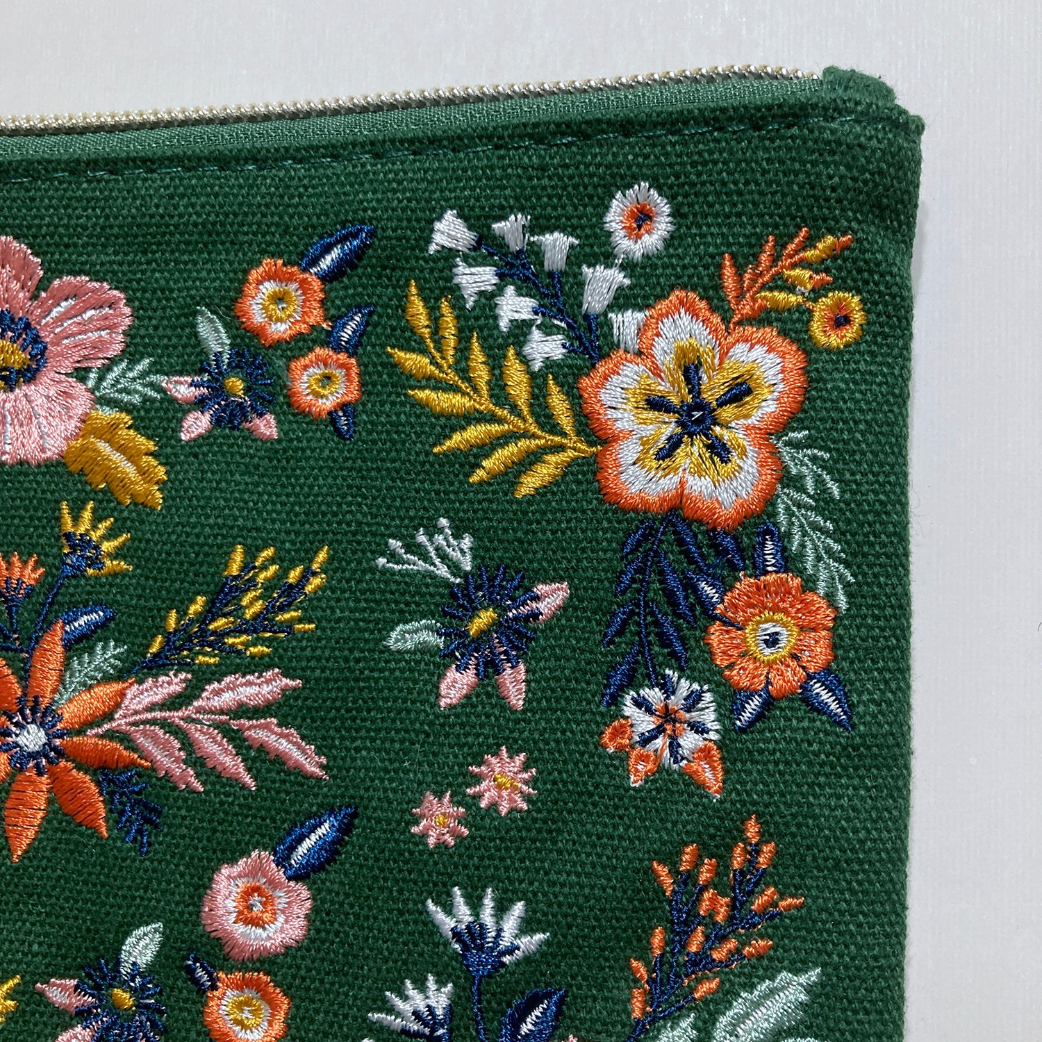 Embroidered Flower Zipper Pouch Cosmetic Bag Travel 7.75″ Green Molly & Rex
