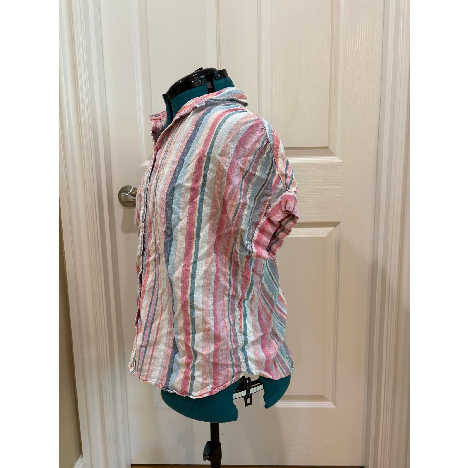 Women’s Size L Linen Blend Button Down Shirt with Pastel Stripes