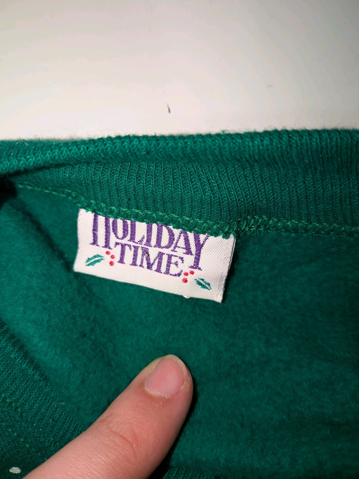 Holiday Time Christmas Crewneck Graphic Sweatshirt Santa Reindeer Green 20W