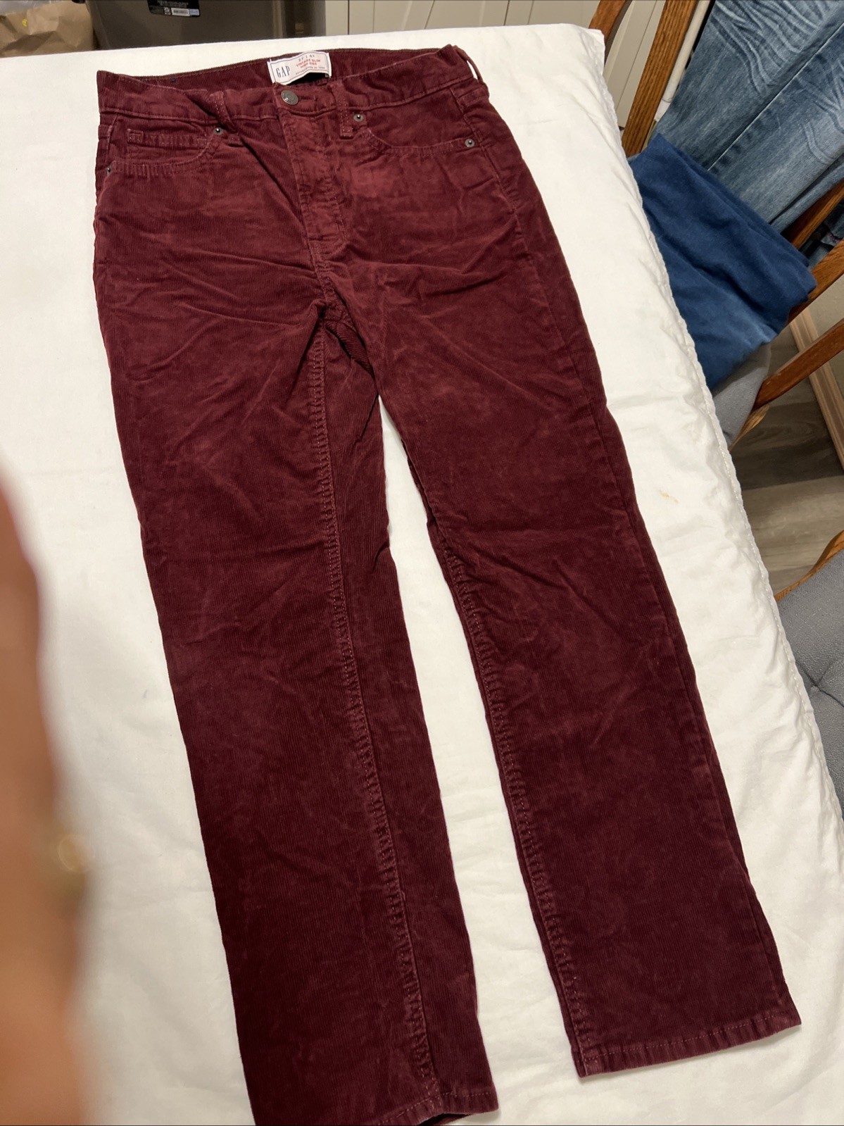 Gap Vintage Slim High Rise Corduroy Pants Size 27/4sBurgundy Maroon Womens