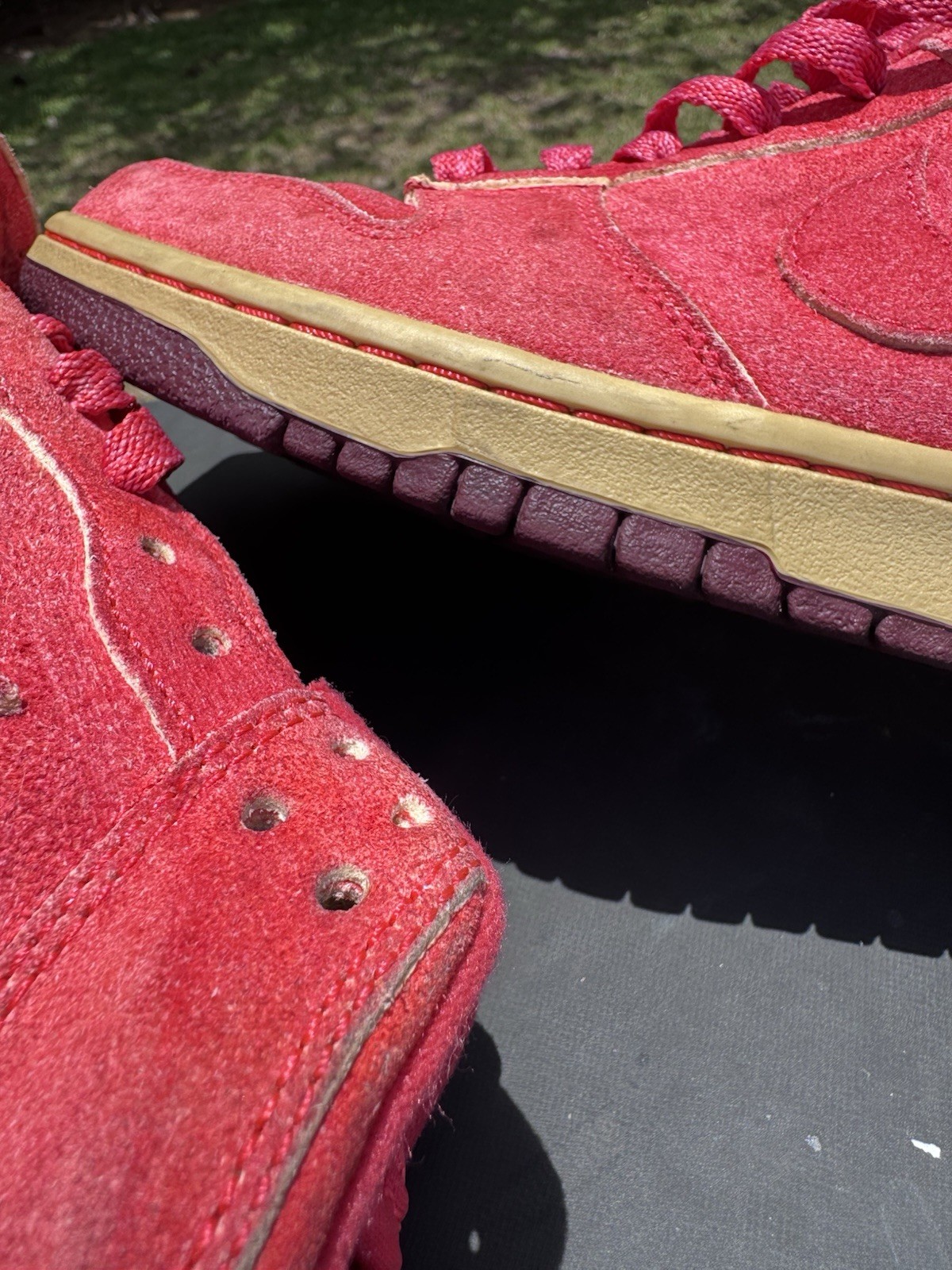 Nike Dunk Low 6.0 Red Suede 314141-614 Women’s 9.5 / Men’s 8 Vintage Skate