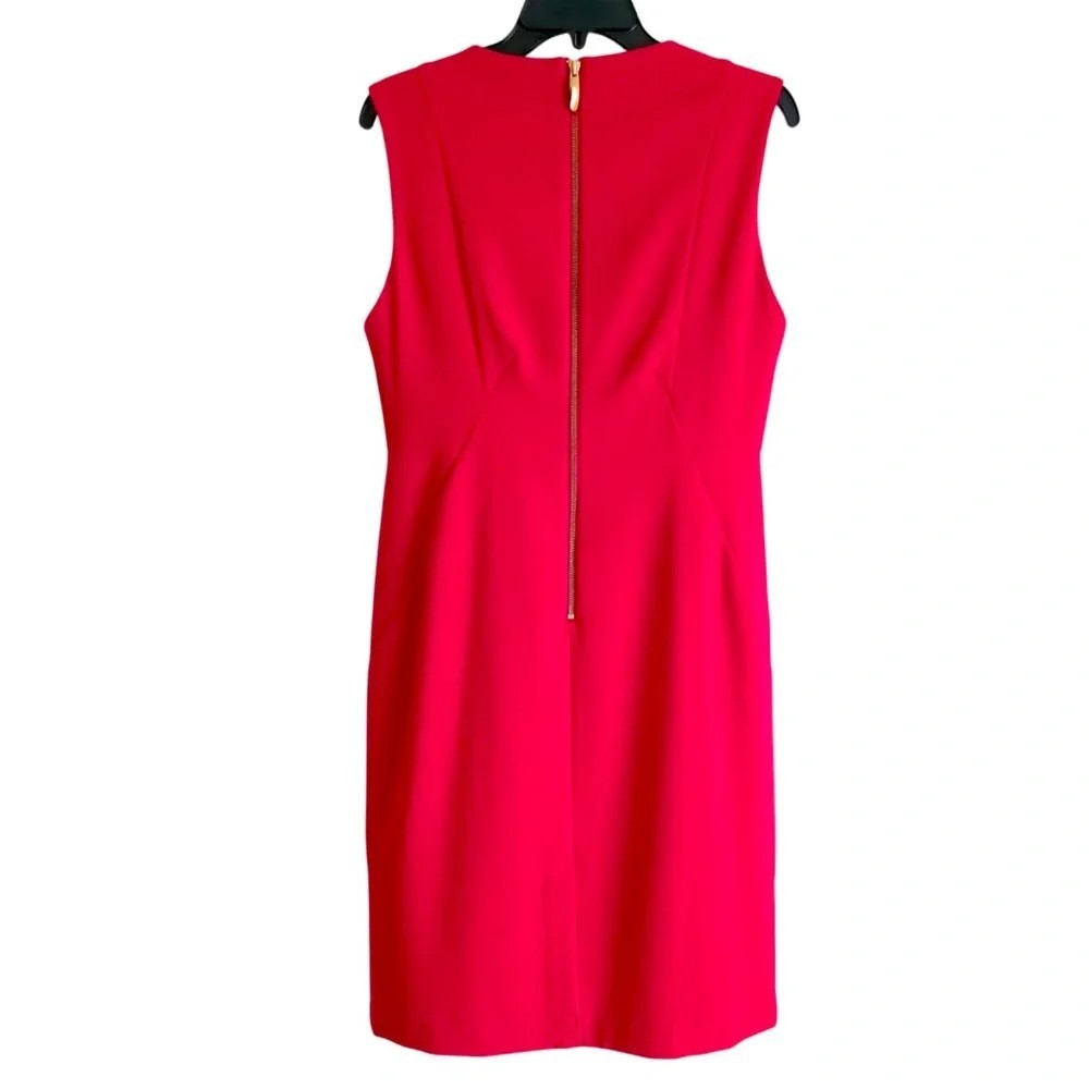 Donna Karan Women Dress Size 10 Red Sleeveless Jewel Neck Sheath Gold Back Zip