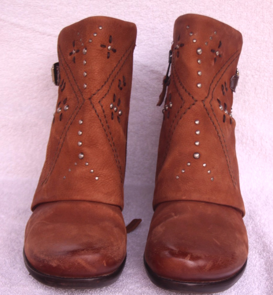 MIZ MOOZ Mills Studded Ankle Boot Womens 40/US 9-9.5 Brown Wrap Boho Buckle