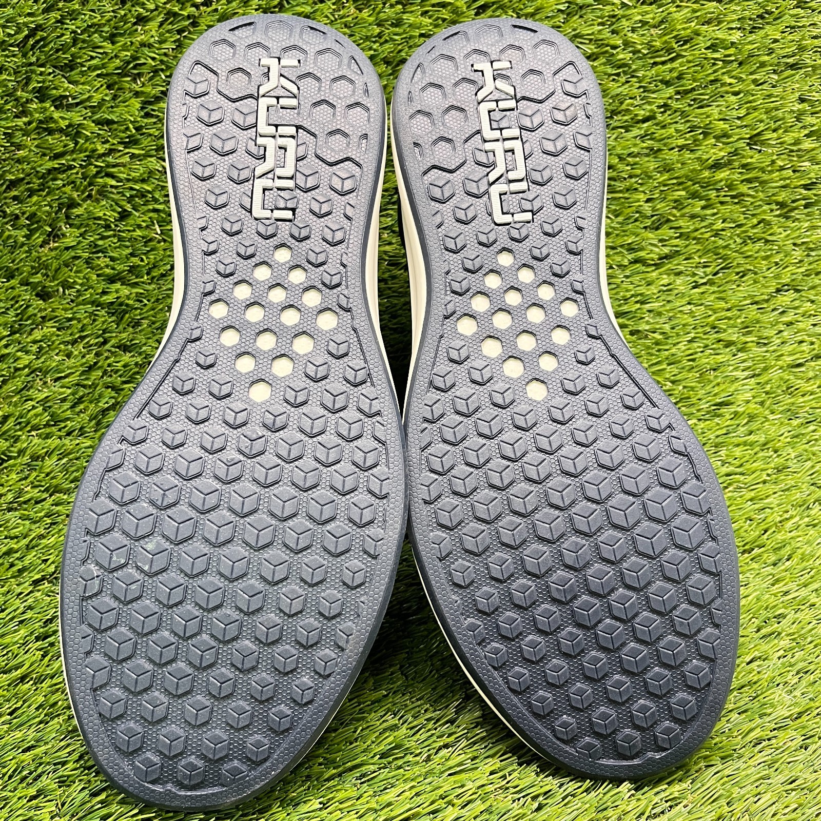 Kuru Atom Slip-On Mens Size 11 Blue White Athletic Running Walking Shoes Sneaker