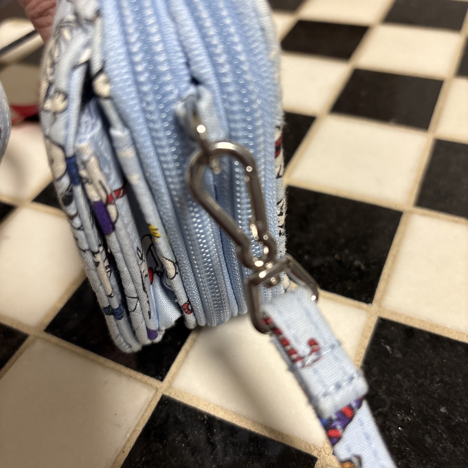 Vera Bradley 2021 Ski Jump Snoopy Peanuts Gang RFID All In One Crossbody Bag