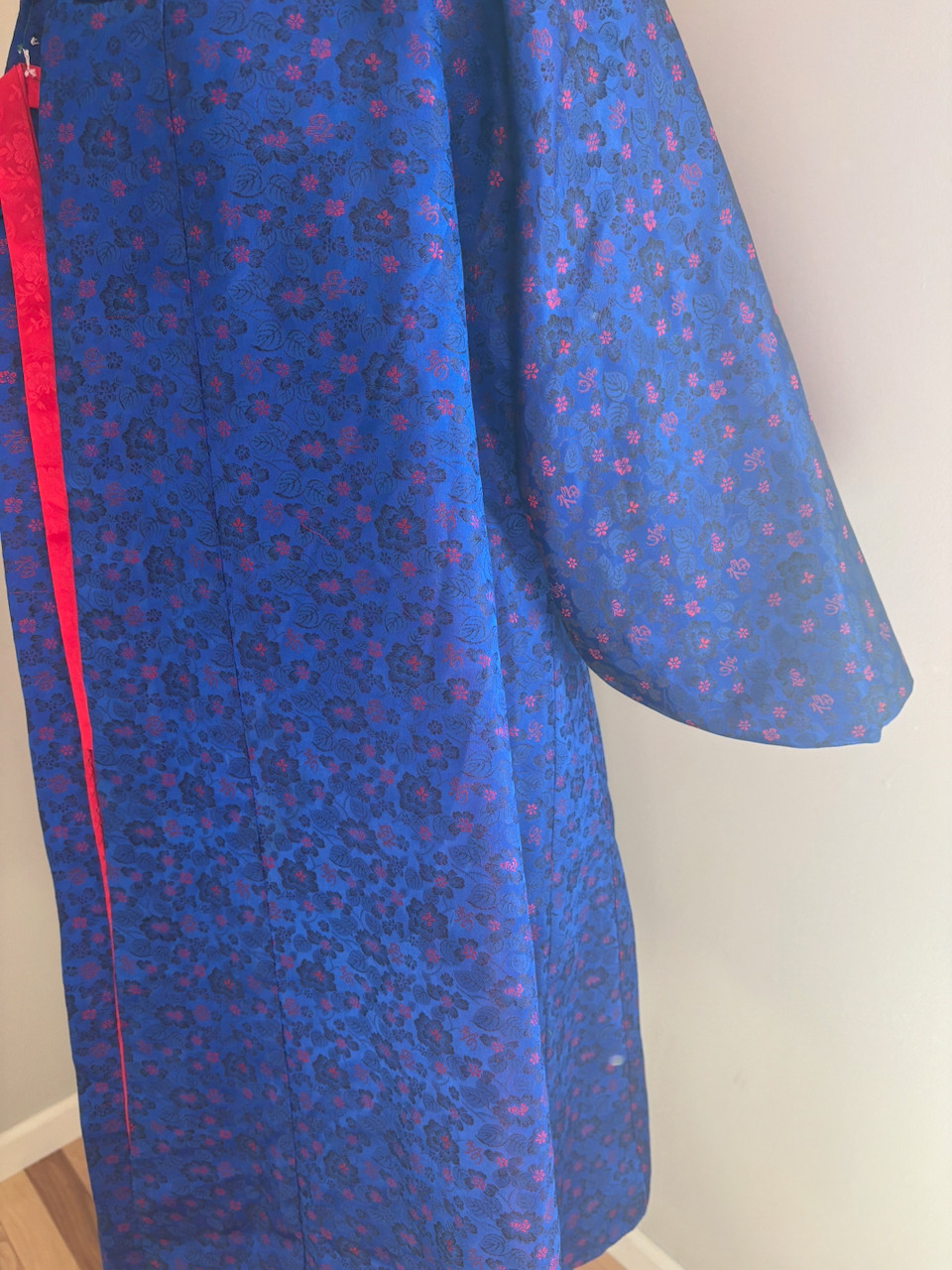 Vintage Korea Red Blue Brocade Embroidered Hanbok Durumagi Overcoat Traditional