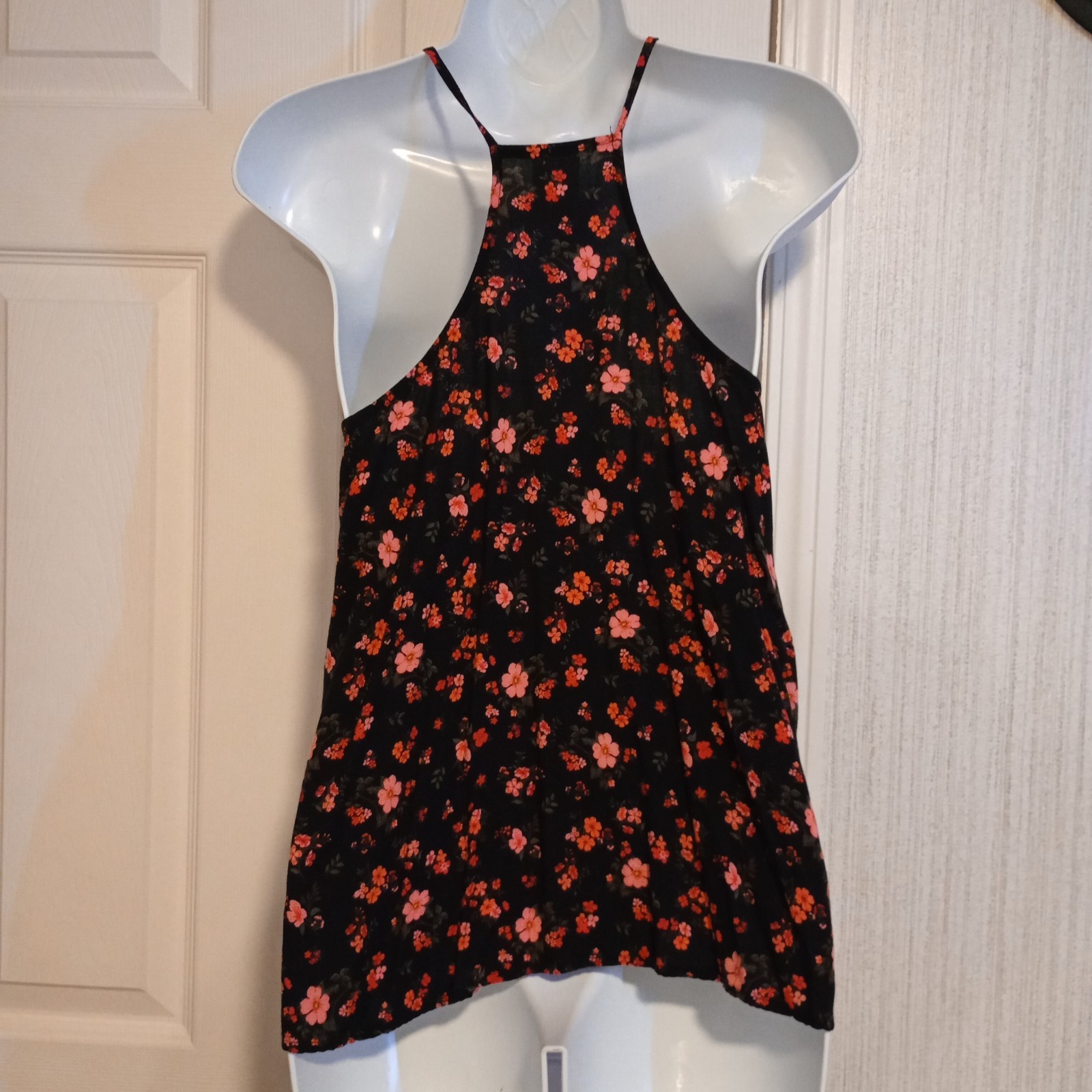 No Boundaries Juniors Size M 7-9 Rayon Tank Top Black Pink Floral Racer Back LNC
