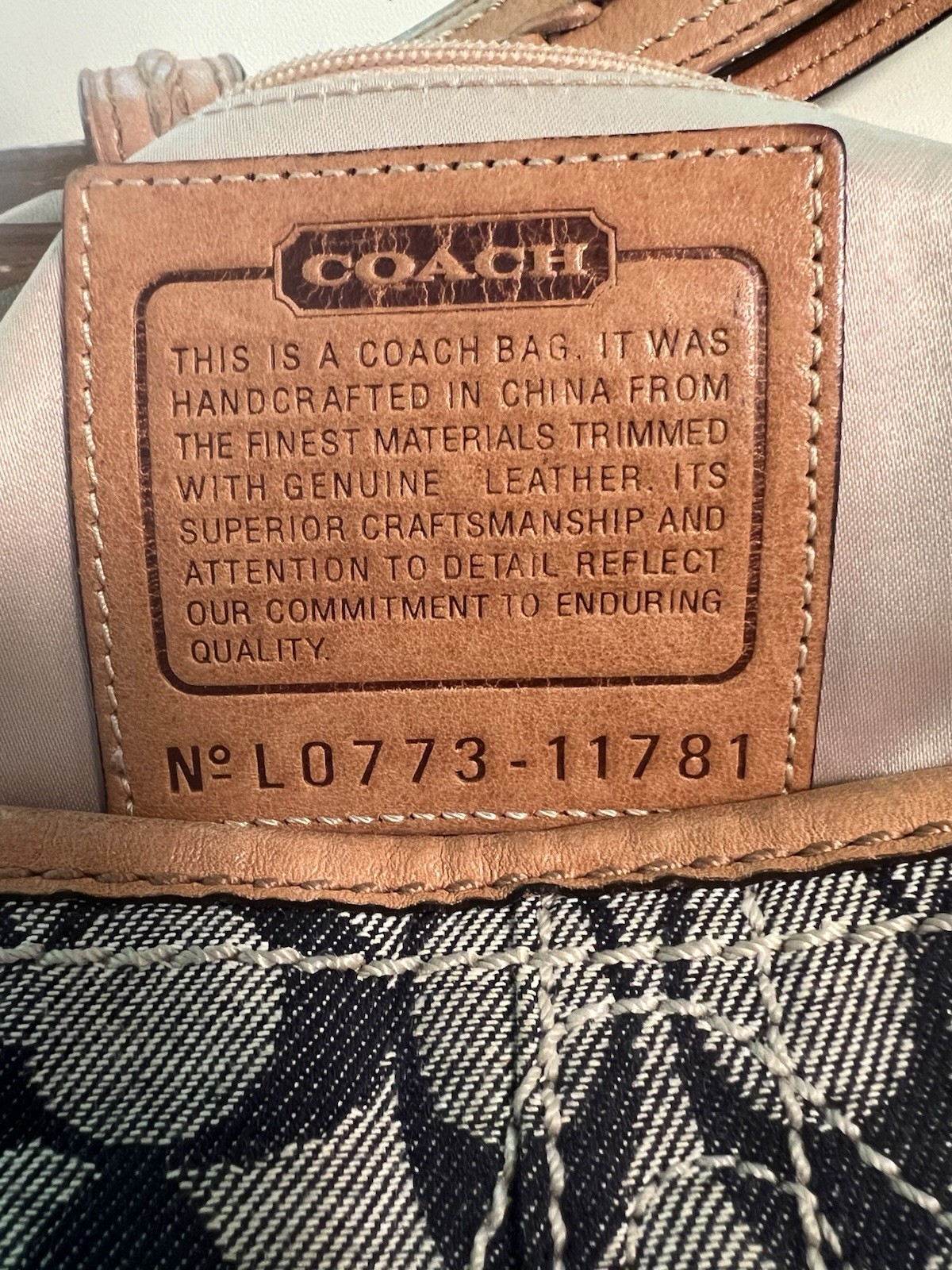 COACH Bleecker 11781 Denim Jacquard Floral Appliqué Hobo Vachetta Lthr Good Cond