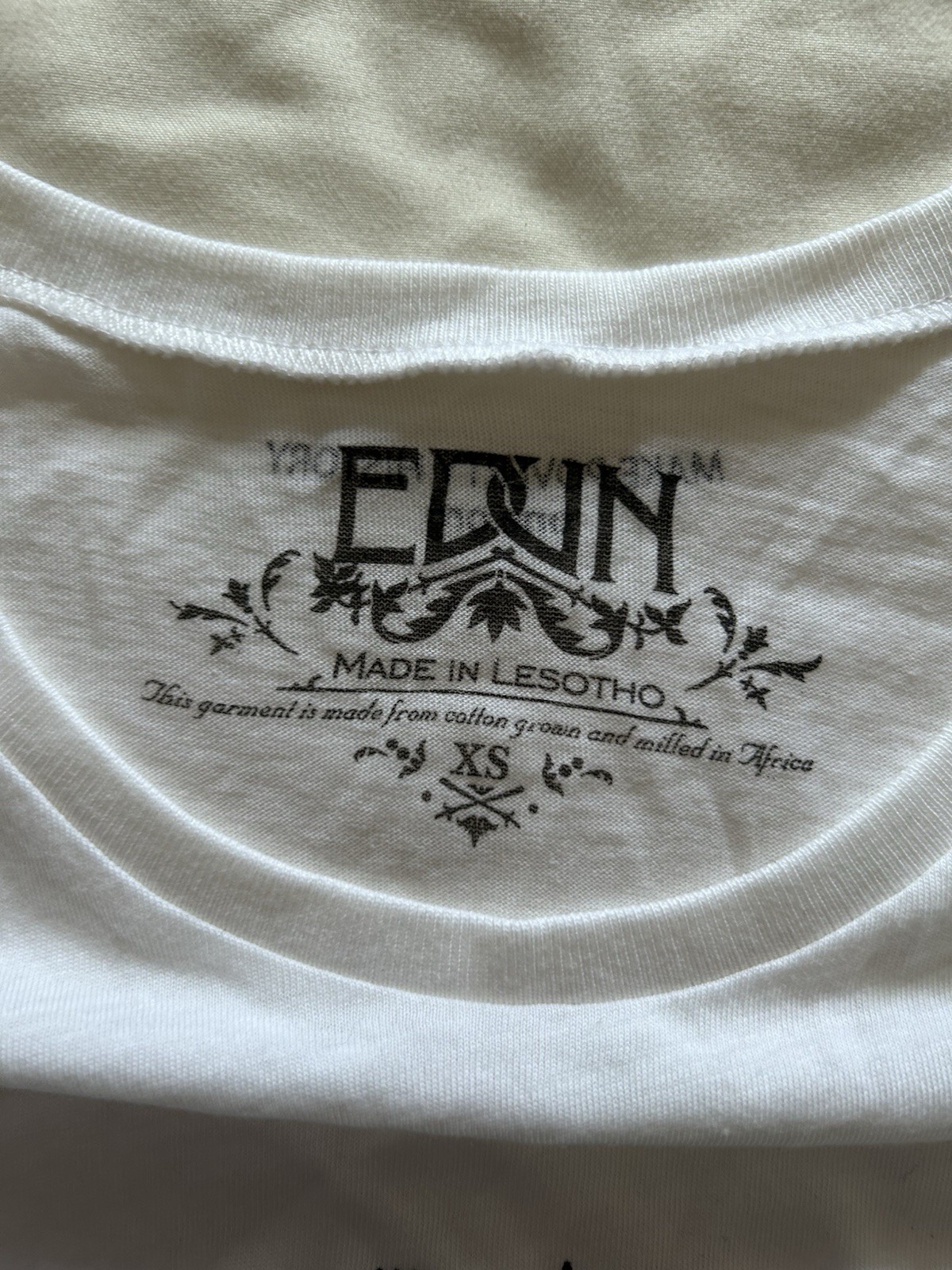 ONE Official Make Poverty History EDUN one.org Bono U2 Africa T-Shirt XS NWT
