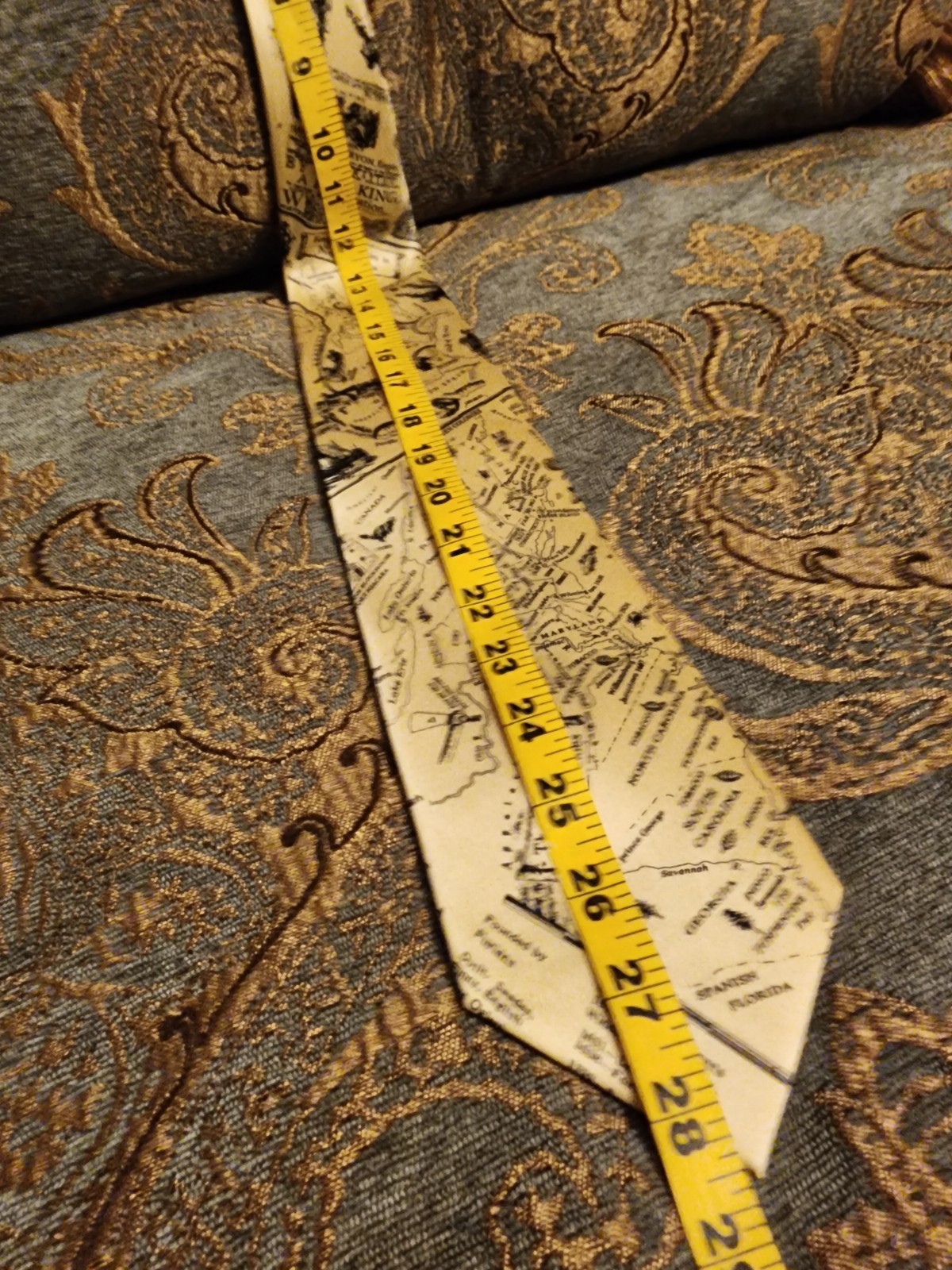 Museum Artifacts 13 Colonies Map Necktie – Handmade 100% Silk 58″x4″ (NWT)