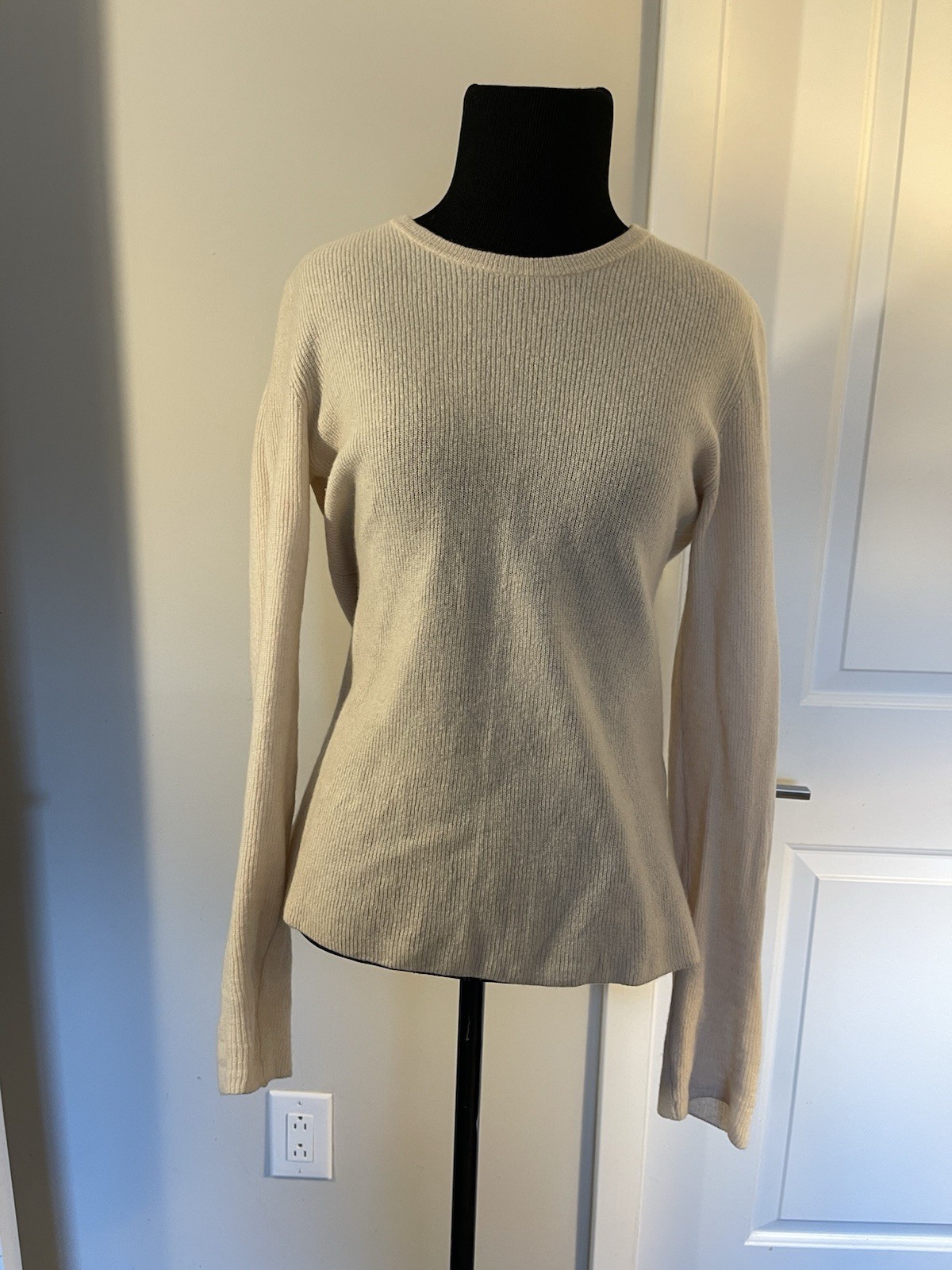 Giorgio Armani Cashmere Knit Top | IT 42 | Made in Italy | Beige Asymmetric Back