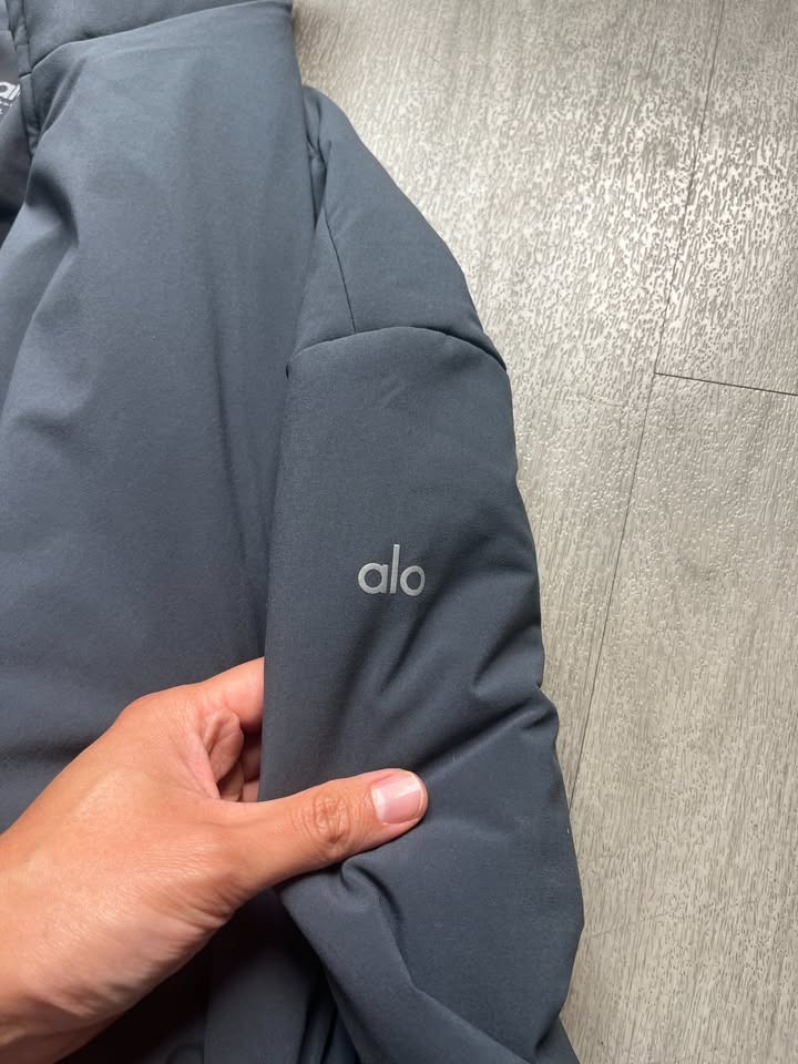 Alo Stretch Woven Notable Jacket – Blue Gray