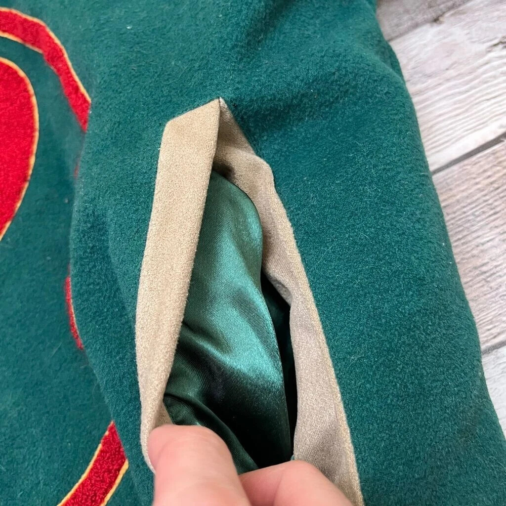 Lady Luck Jacket Men’s Medium Green Varsity Casino High Roller Player’s Club