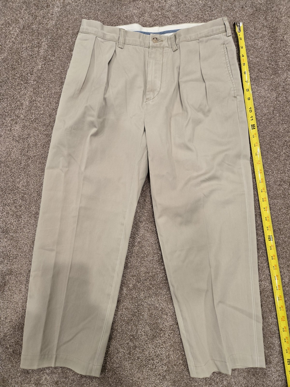 Polo Ralph Lauren 34×30 Pleated Chino. Classic Fit