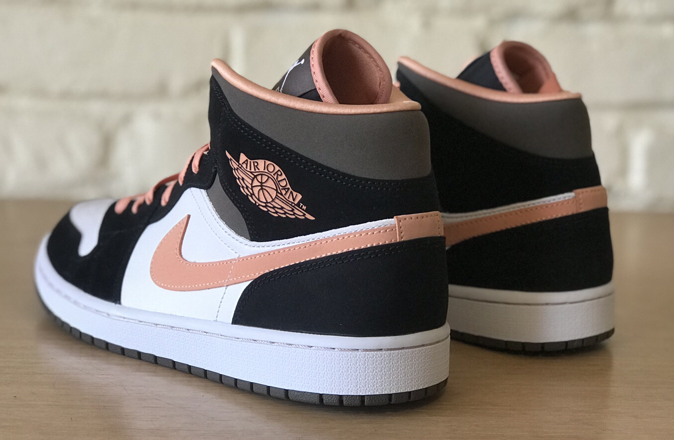 Nike Air Jordan 1 Mid SE Peach Mocha Women Size 12 / Men’s Size 10.5 DH0210-100