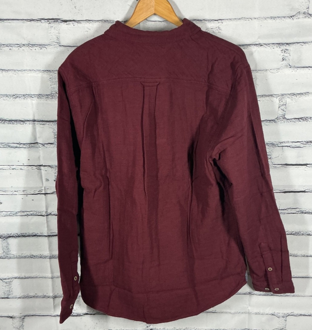 Carbon 2 Cobalt Shirt Mens Medium M Burgundy Red Waffle Knit Button Up NWT