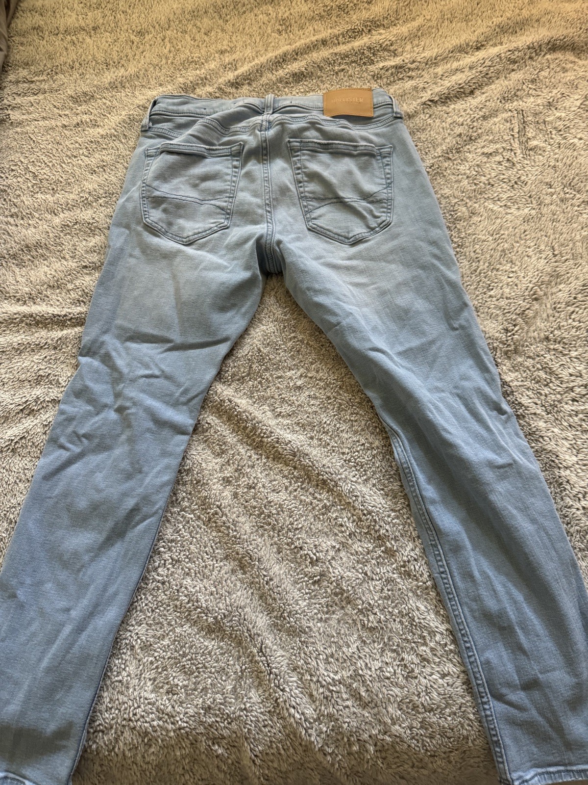 Lot Of Hollister men’s Jeans size vary 4 pairs