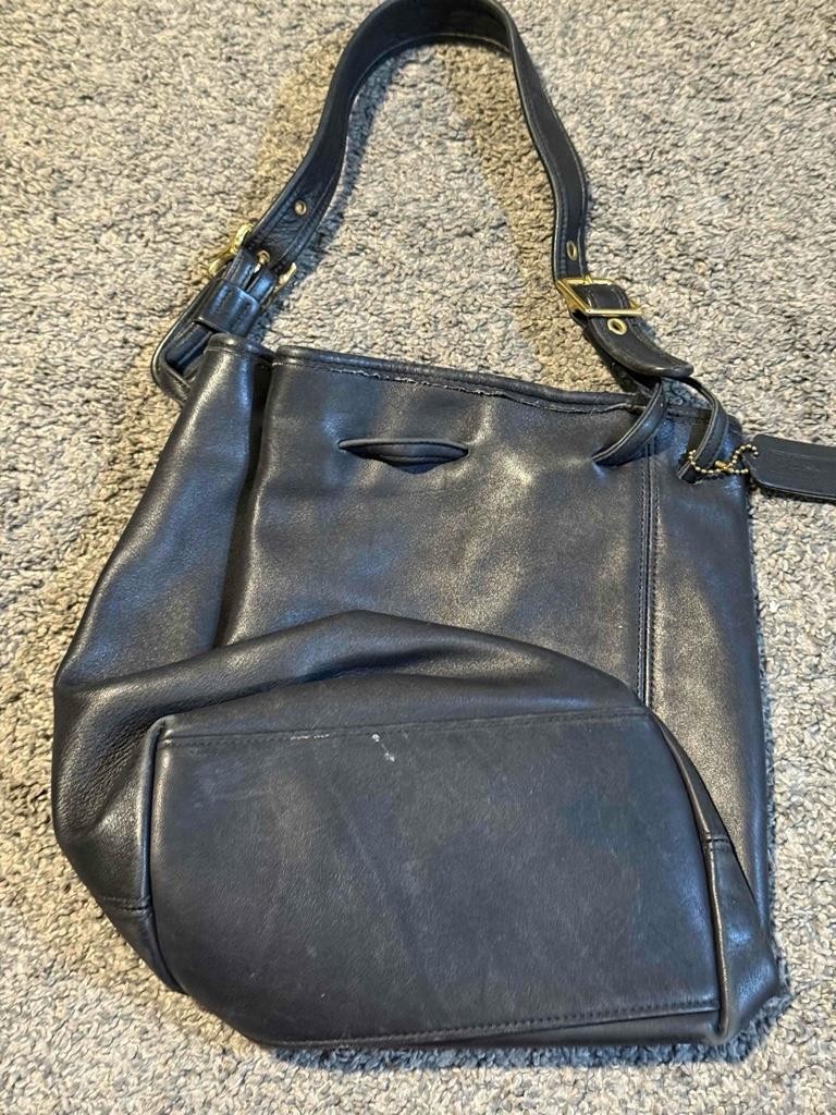 Vintage Coach 9165 Legacy Drawstring Shoulder Bucket Bag Black