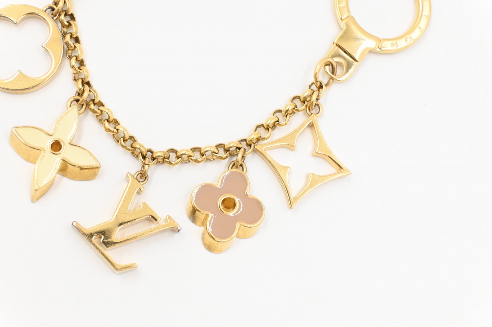 Authentic Louis Vuitton Bag Charm Chain Fleur de Monogram, M65111