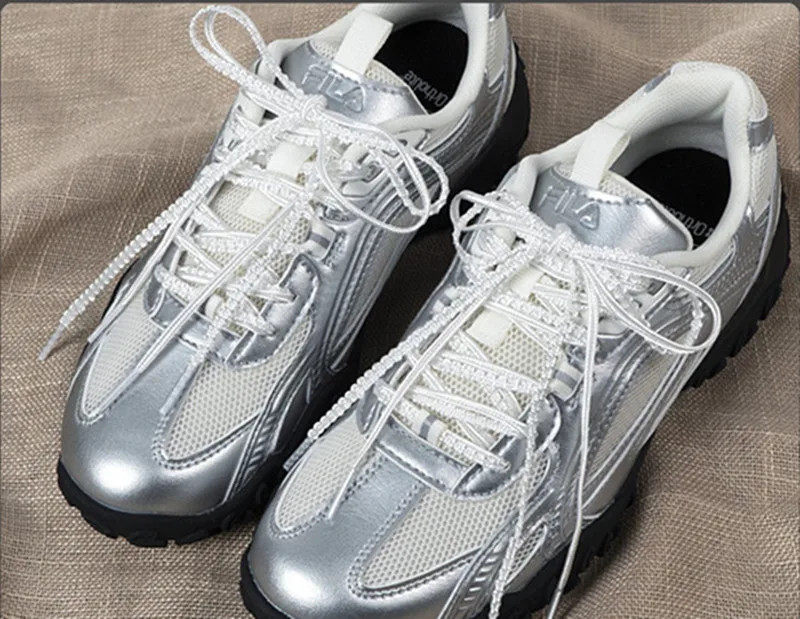 One Pair Silver Lace Shoelaces Thin Round Laces Sneaker Sport DE Training Shoes