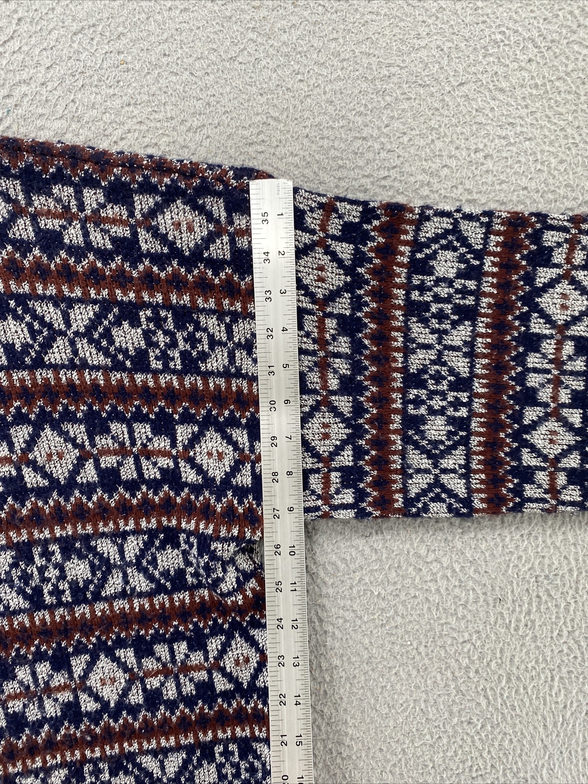 Vintage Robert Bruce Men’s Nordic Acrylic Blend Pullover Sweater in Size XL