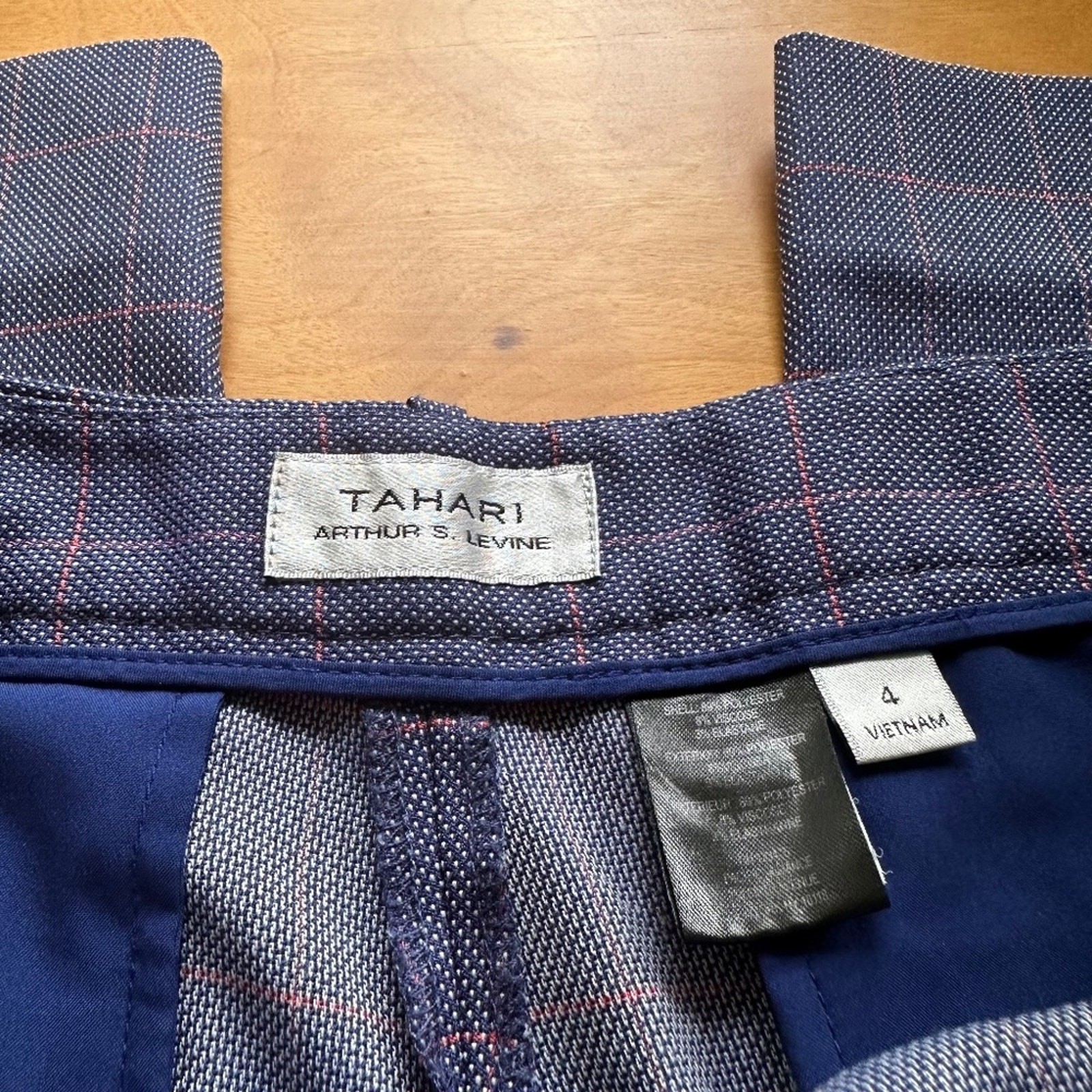Tahari by Arthur S Levine Blue plaid stretch ankle length trouser pants 4