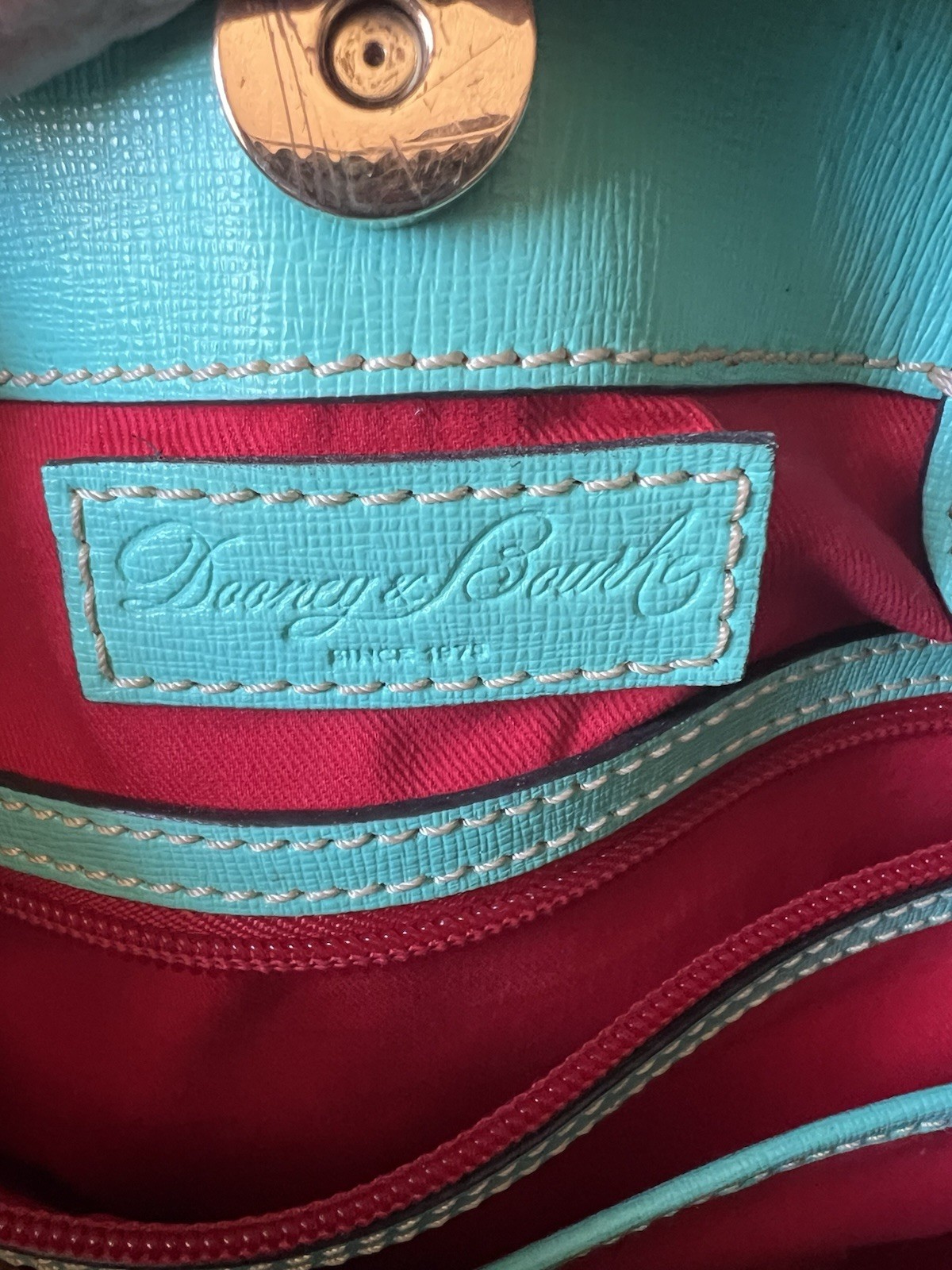 Dooney and Bourke Saffiano leather Barlow bag In Spearmint🎀