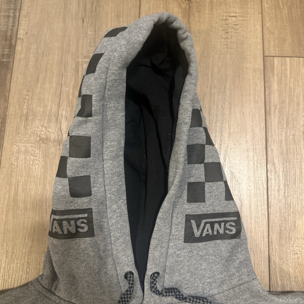 VANS Off The Wall Gray Pullover Hoodie M Fleece Graphic Logo Pockets