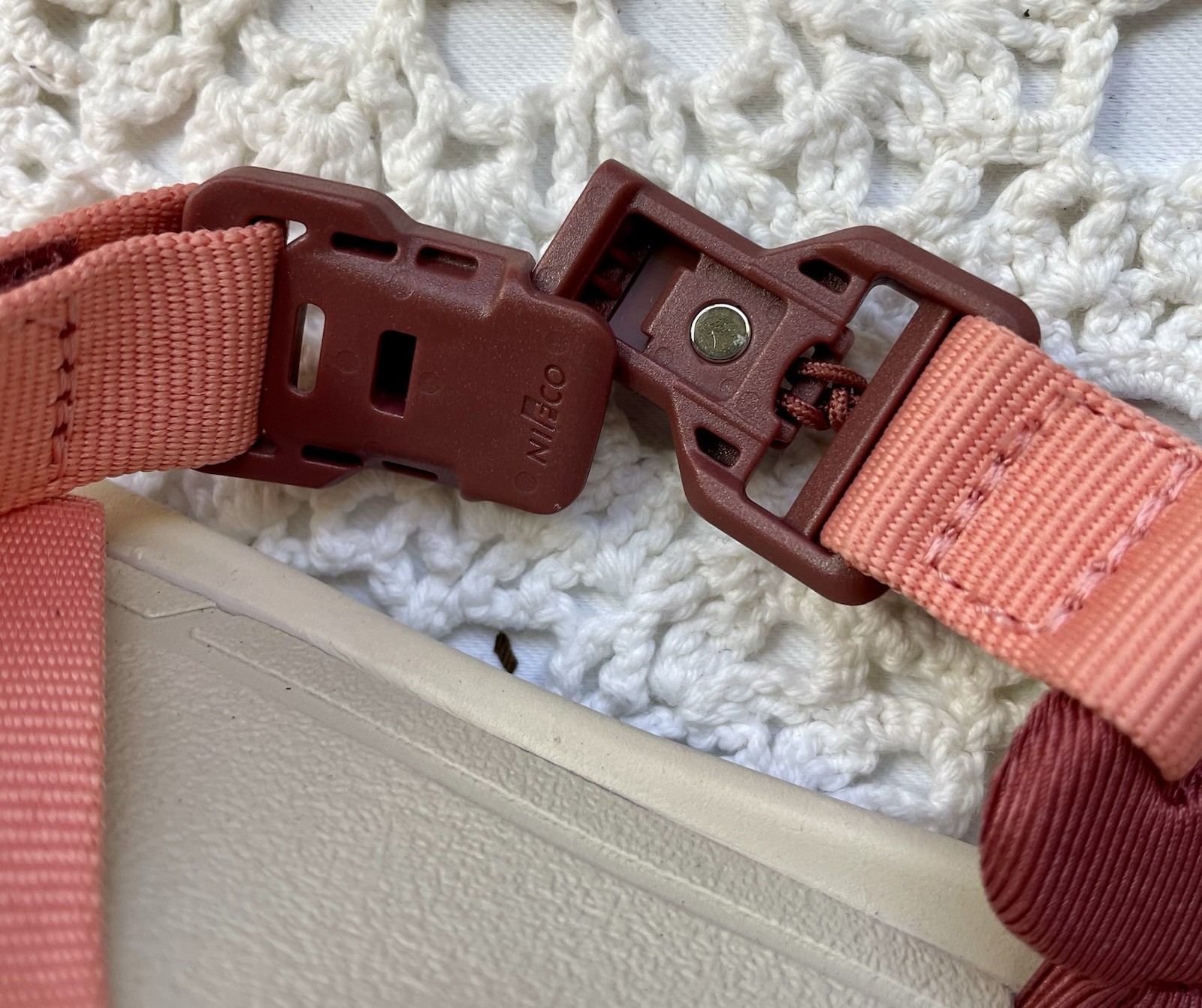Teva Hurricane Terra Dactyl Coral Women’s Hiking Sandal Size 7