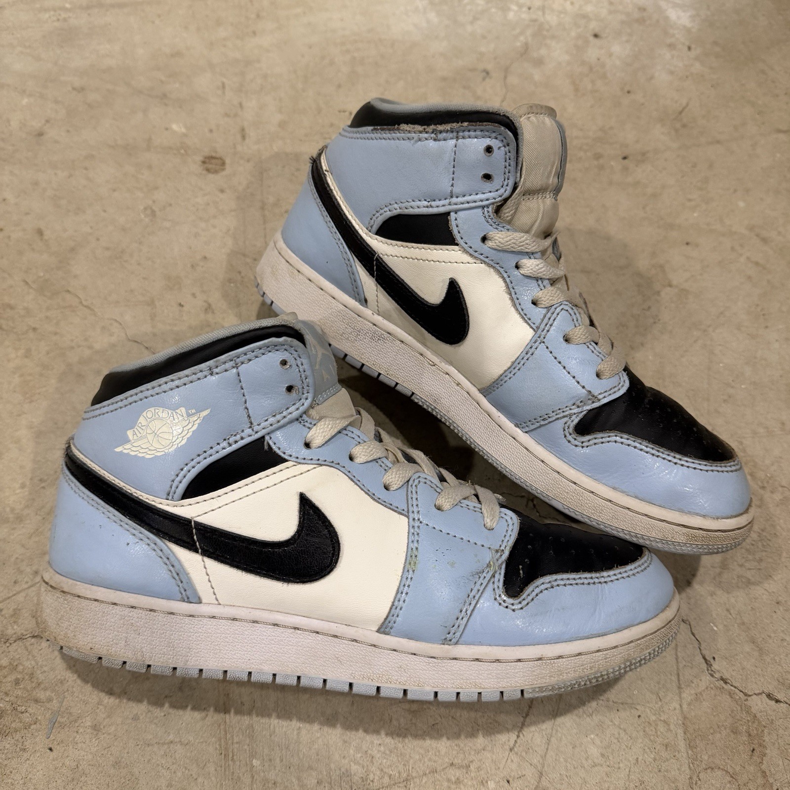 Size 6.5Y – Nike Air Jordan 1 Mid GS Ice Blue Black White *DISTRESSED*
