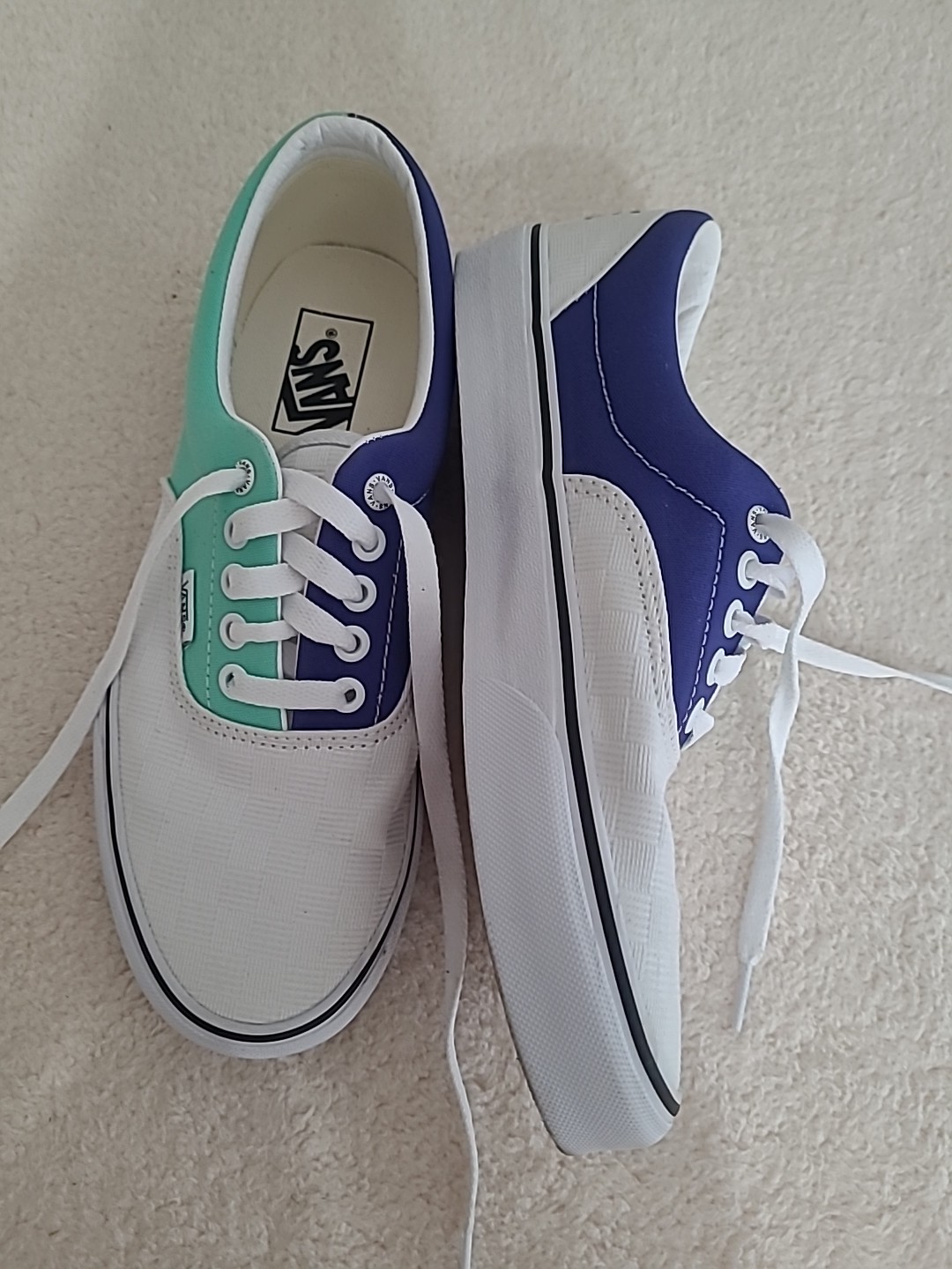 Vans Multicolor Lace Up Sneaker US men 8/ Women9.5 New