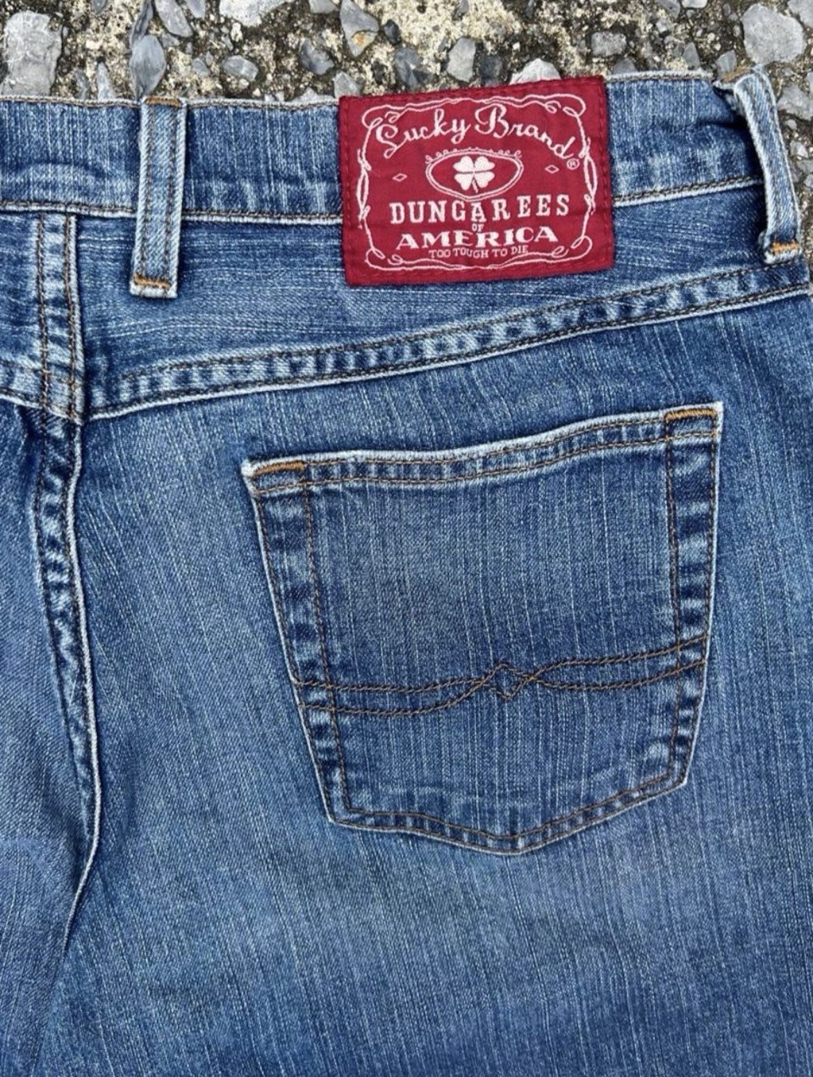 VTG 2000s Lucky Brand Dungarees Jeans By Gene Montesano 32 Classic Fit Y2K Blue