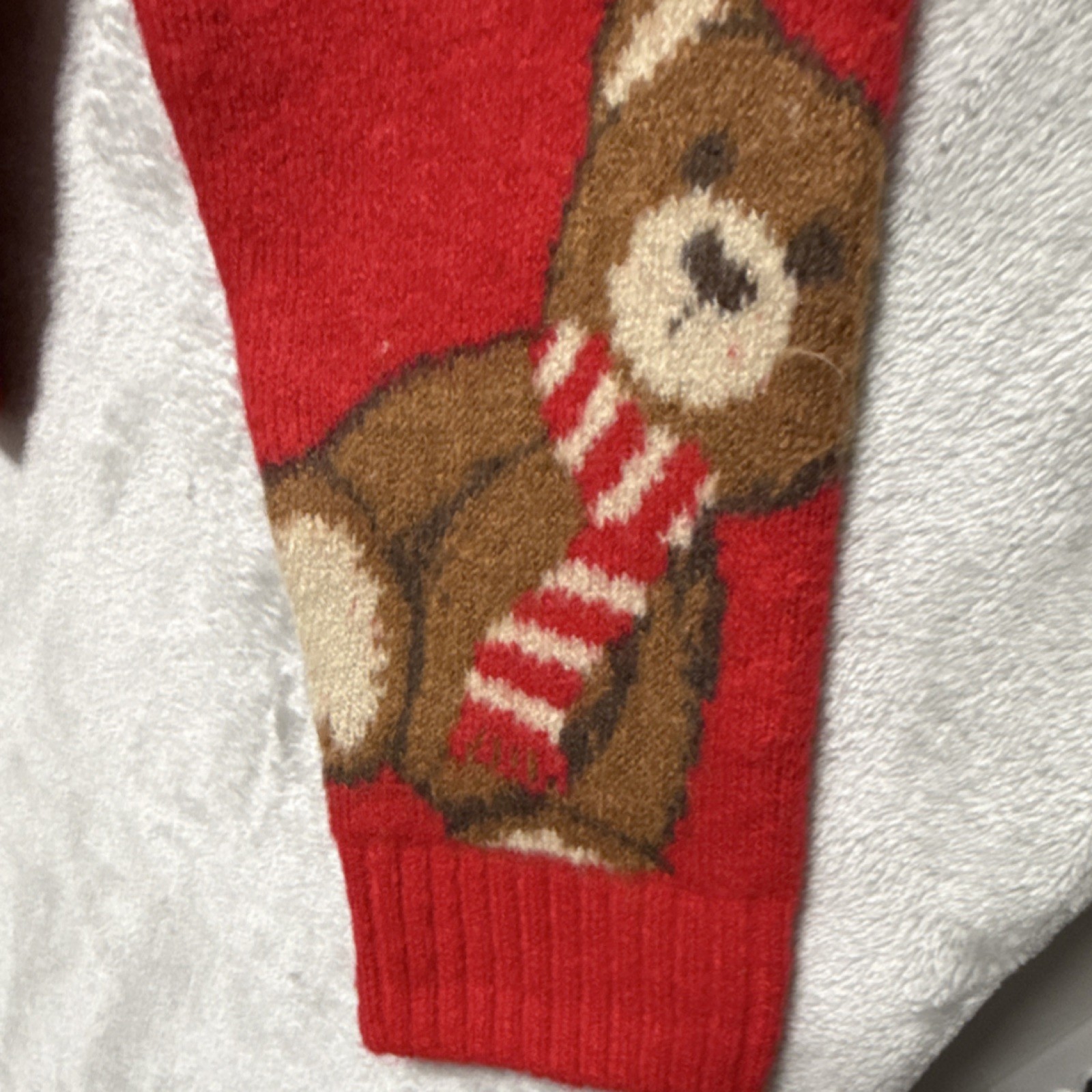 33 Degrees Red Knit Teddy Bear Sequin Pullover Sweater Acrylic Women’s Size S