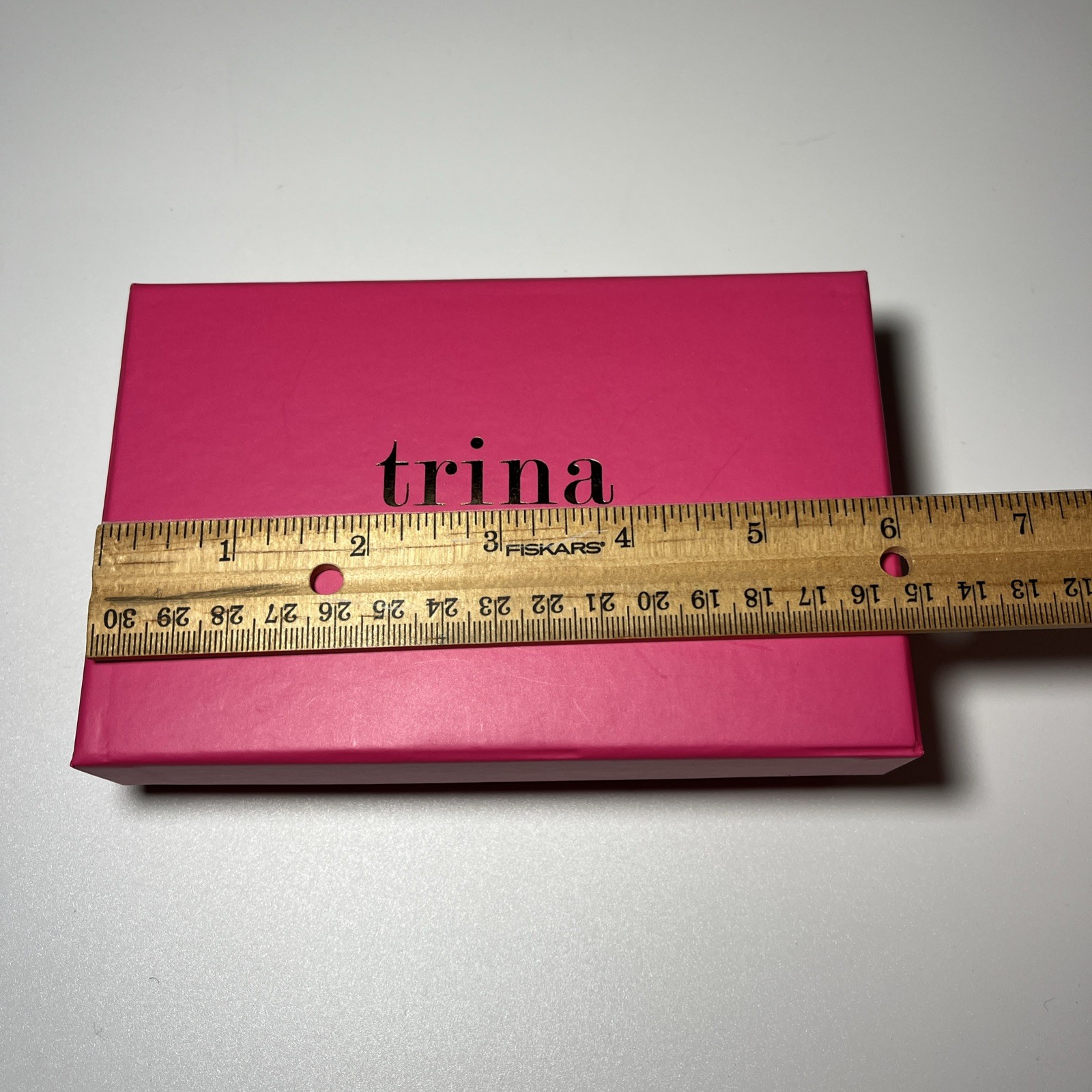 Trina Turk Small Zip Around Wallet Sea Anemone New With Gift Box Vegan Leather