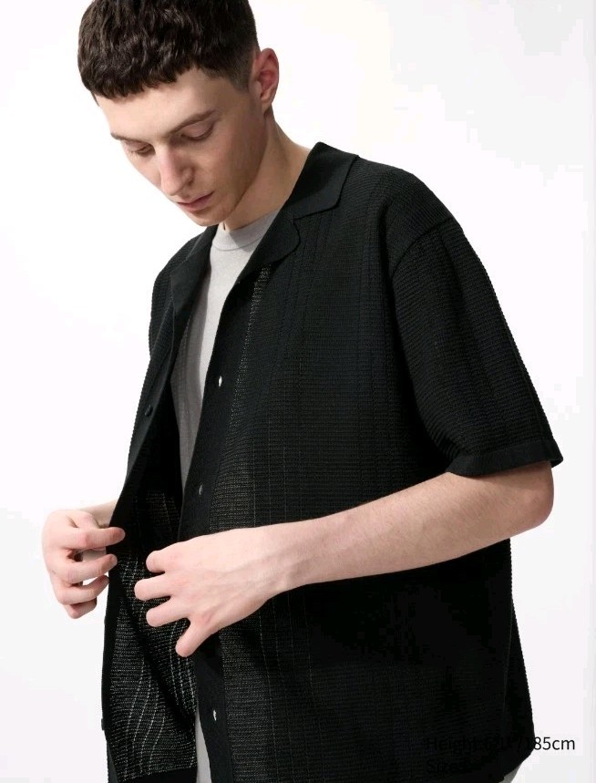 Uniqlo Washable Knitted Shirt | Short Sleeve Black S