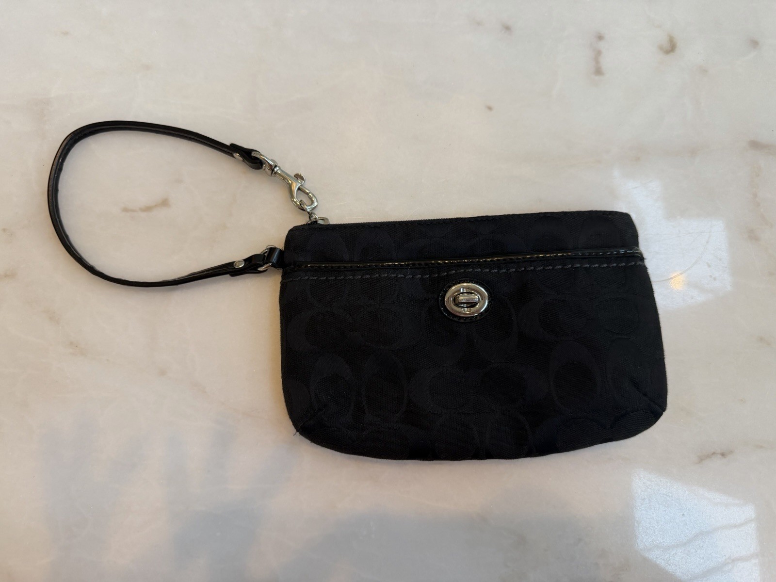 Vintage 2000s Coach signature Black Logo Wristlet Wallet Turnlock Wrist Strap