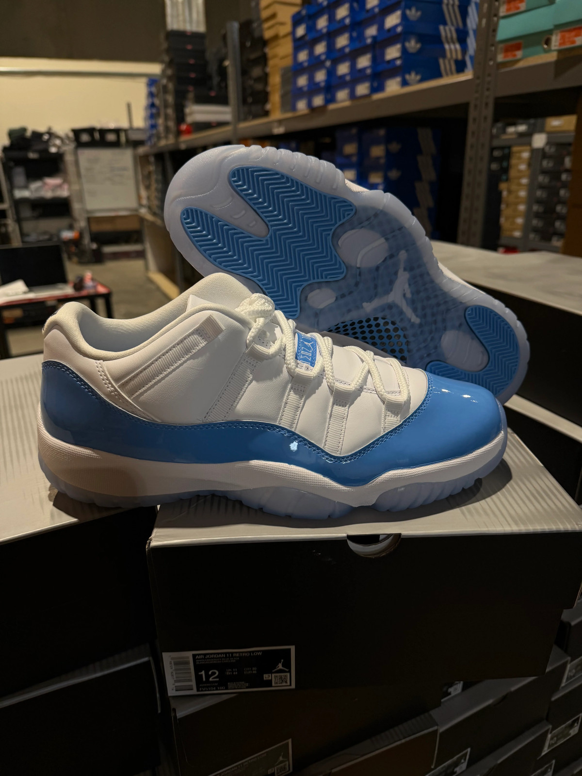 NEW Jordan 11 Retro Low University Blue (2026) FV5104-100