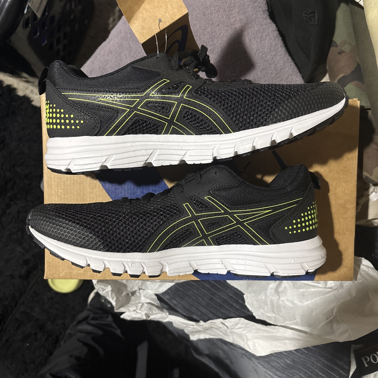 ASICS Gel 33 RUN BLACK/Hazard Green