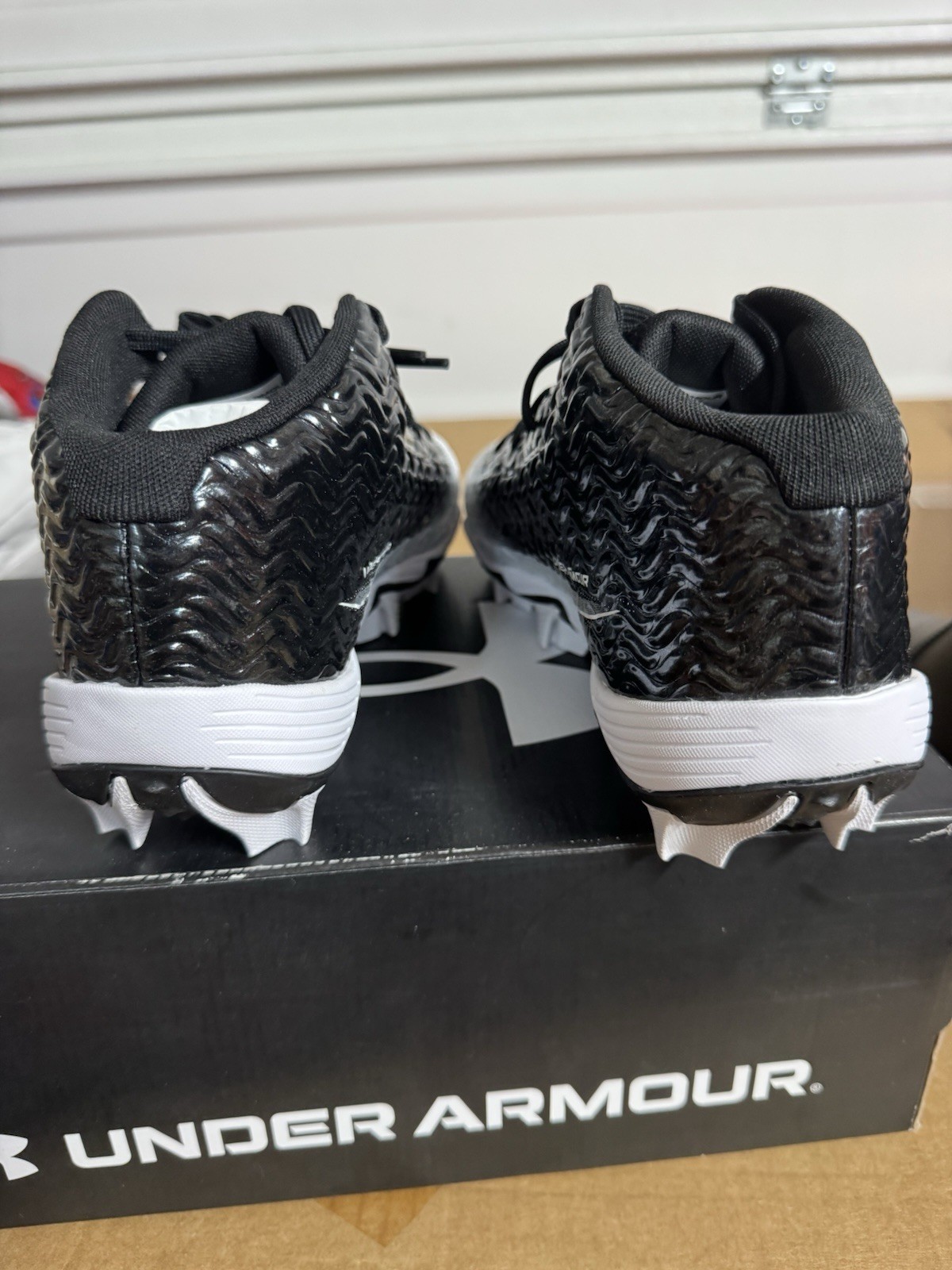 Under Armour Spotlight Hammer RM Football Cleats Men’s 8 Black/White