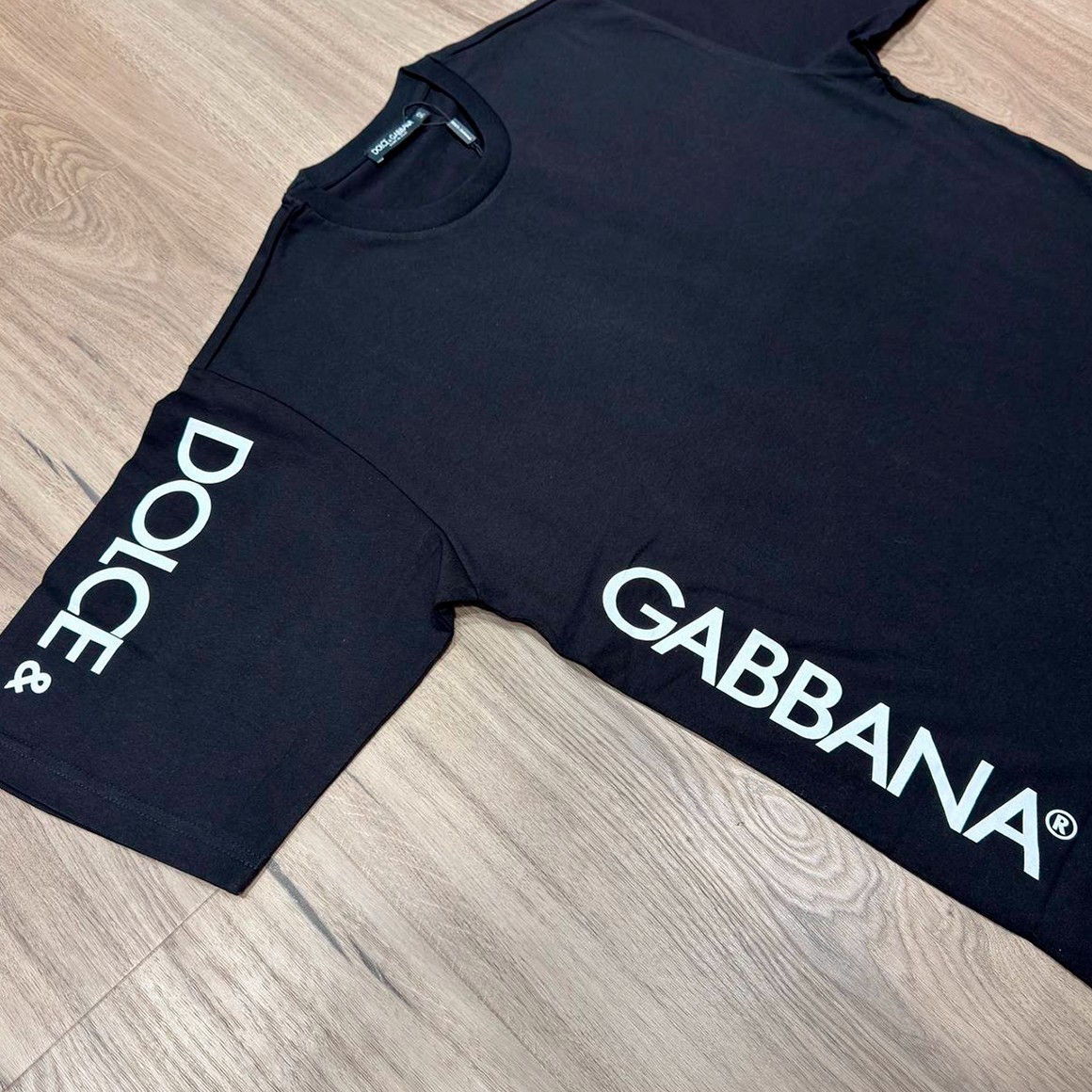 Dolce & Gabbana Men’s Oversize T-Shirt with Side Print Black Color Size S / IT46