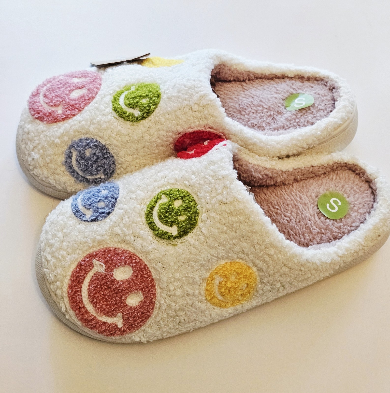 NWT Size S Womens White With Multi Colored Happy Face Winter Slippers Soft