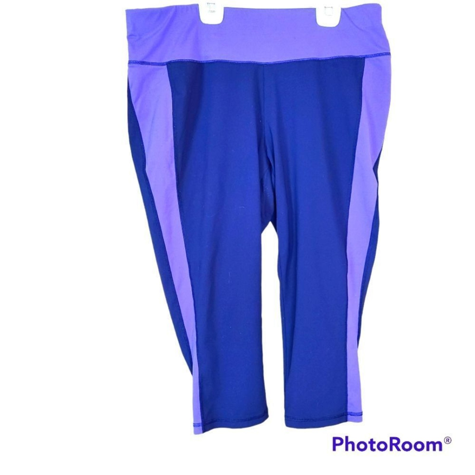 Lane Bryant Active Size 18-20 High-Rise Capri Leggings Blue Purple Colorblock
