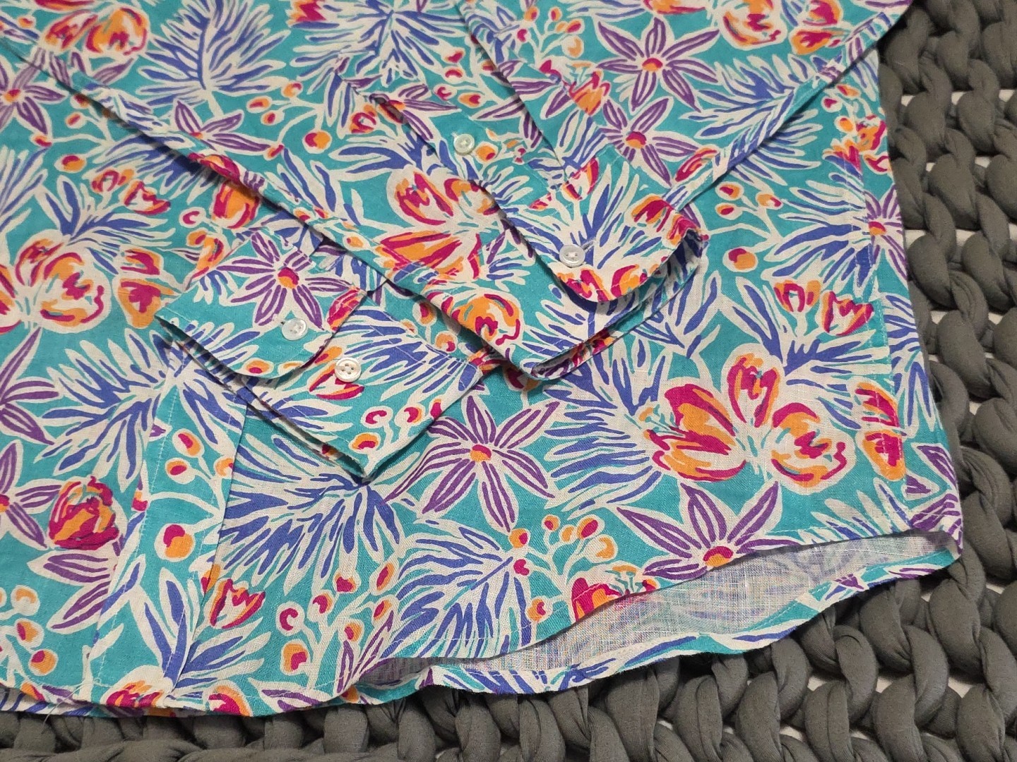 NEW J. McLaughlin Island Bouquet Gramercy Lightweight Button-up Linen Shirt SZ M