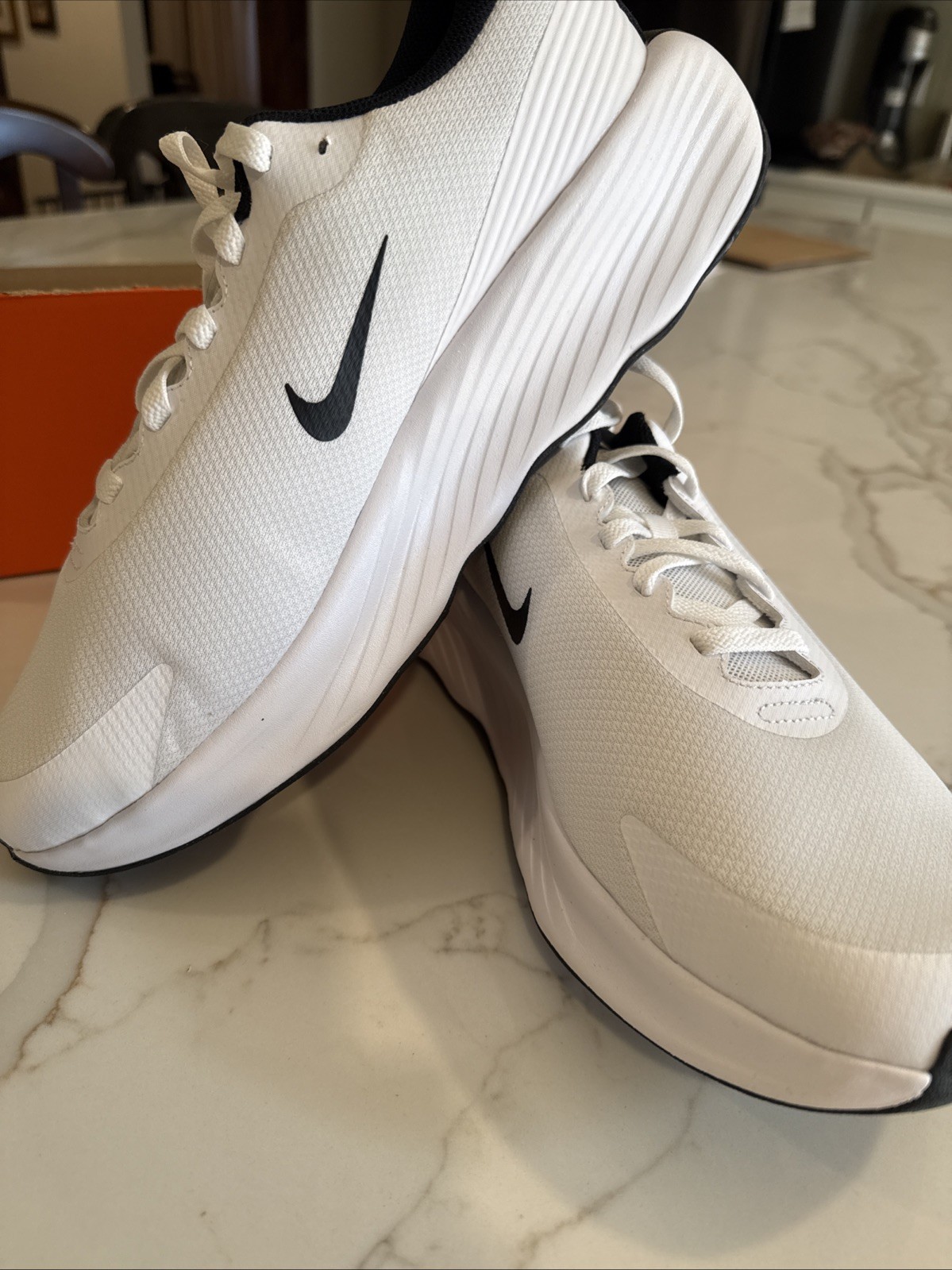 Nike Promina Men’s Walking Shoes Training Casual White FV5285-101 Size 11.5