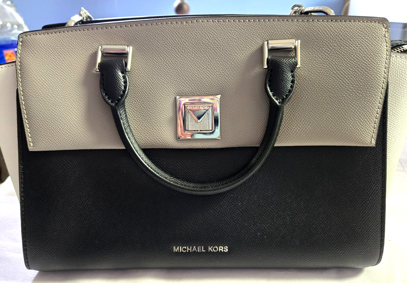Michael Kors black/grey/white large handbag w crossbody strap NWOT