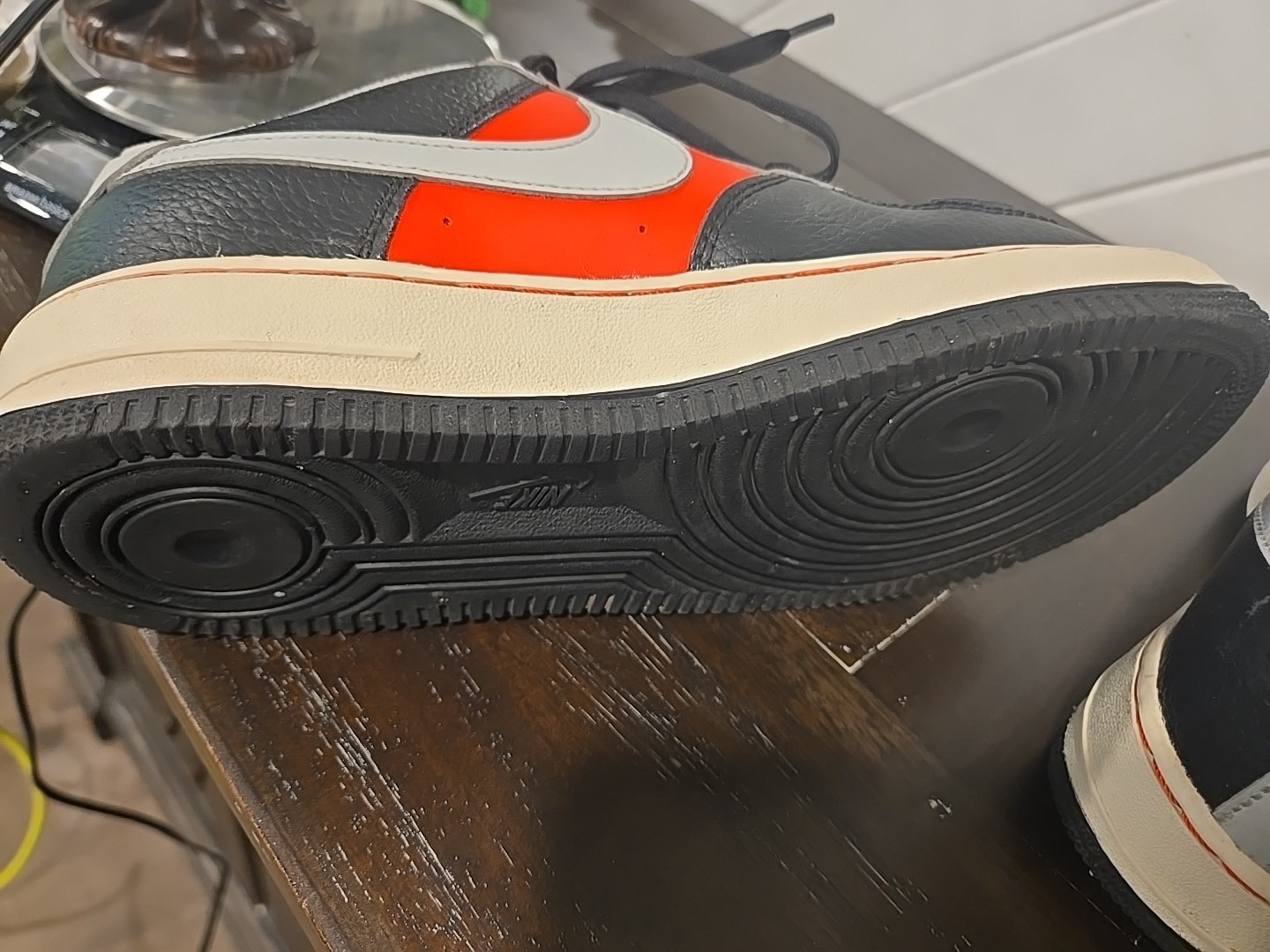 Nike Air Force 1 Low LV8 Black NBA 75th Trail Blazers Youth Size 7Y DJ9993-001