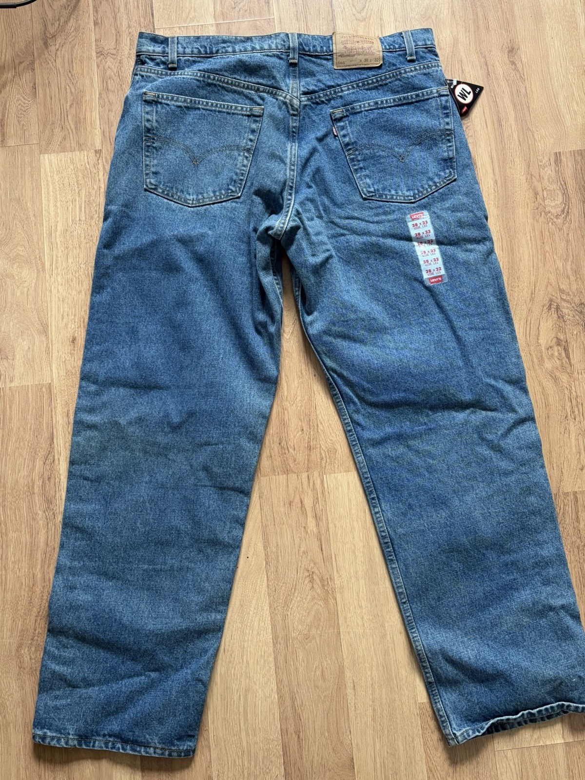 Vintage 1990’s Levi’s 565 Men’s Loose Fit Wide-Leg Cotton Denim Jeans DEADSTOCK